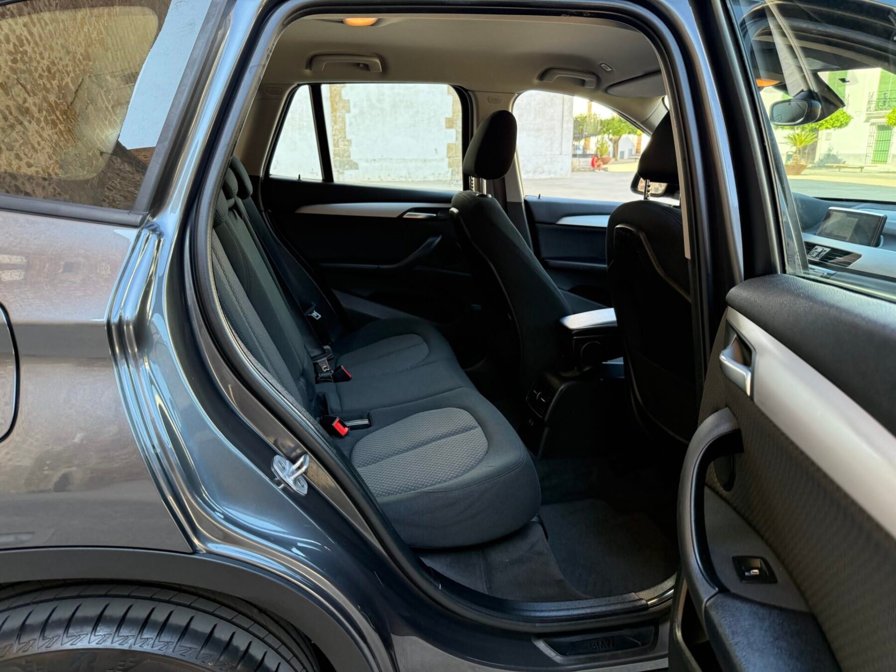 BMW X1 sDrive16d Business Auto 