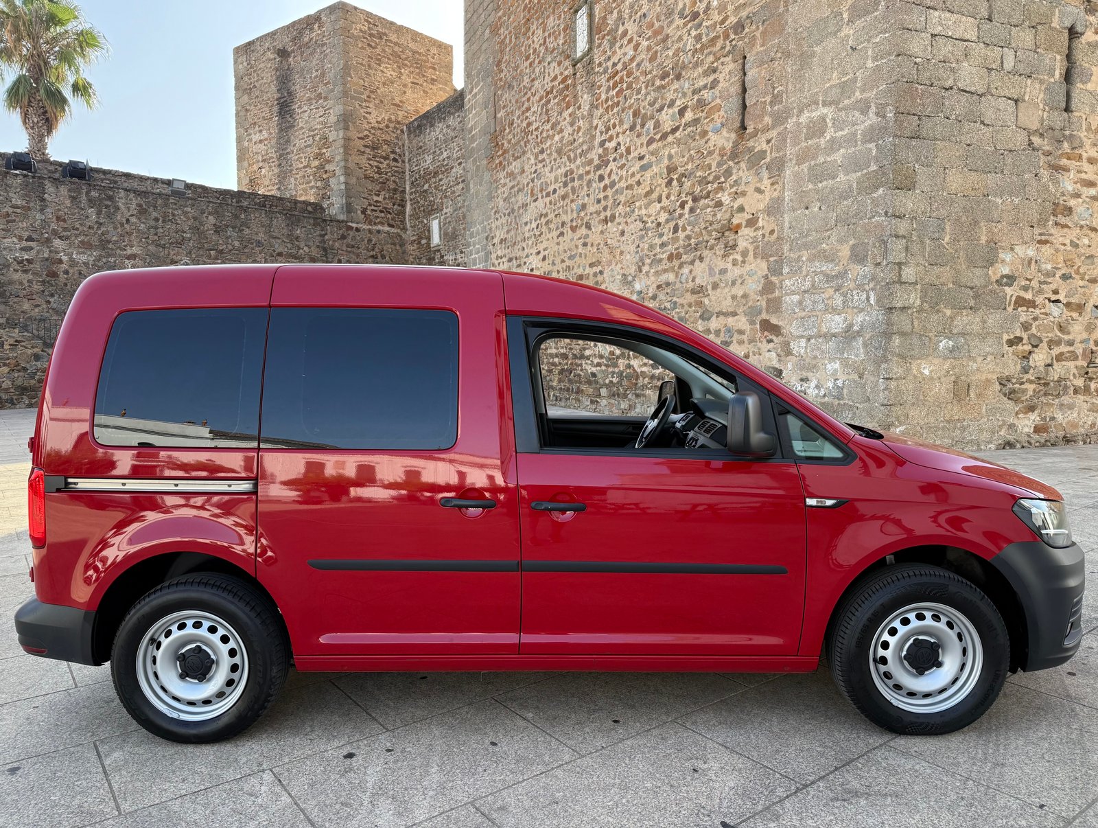 VOLKSWAGEN Caddy Kombi BMT 2.0 TDI 100CV