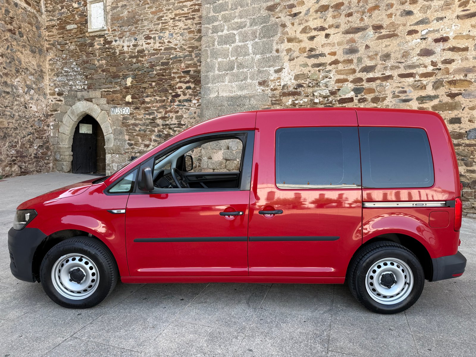 VOLKSWAGEN Caddy Kombi BMT 2.0 TDI 100CV