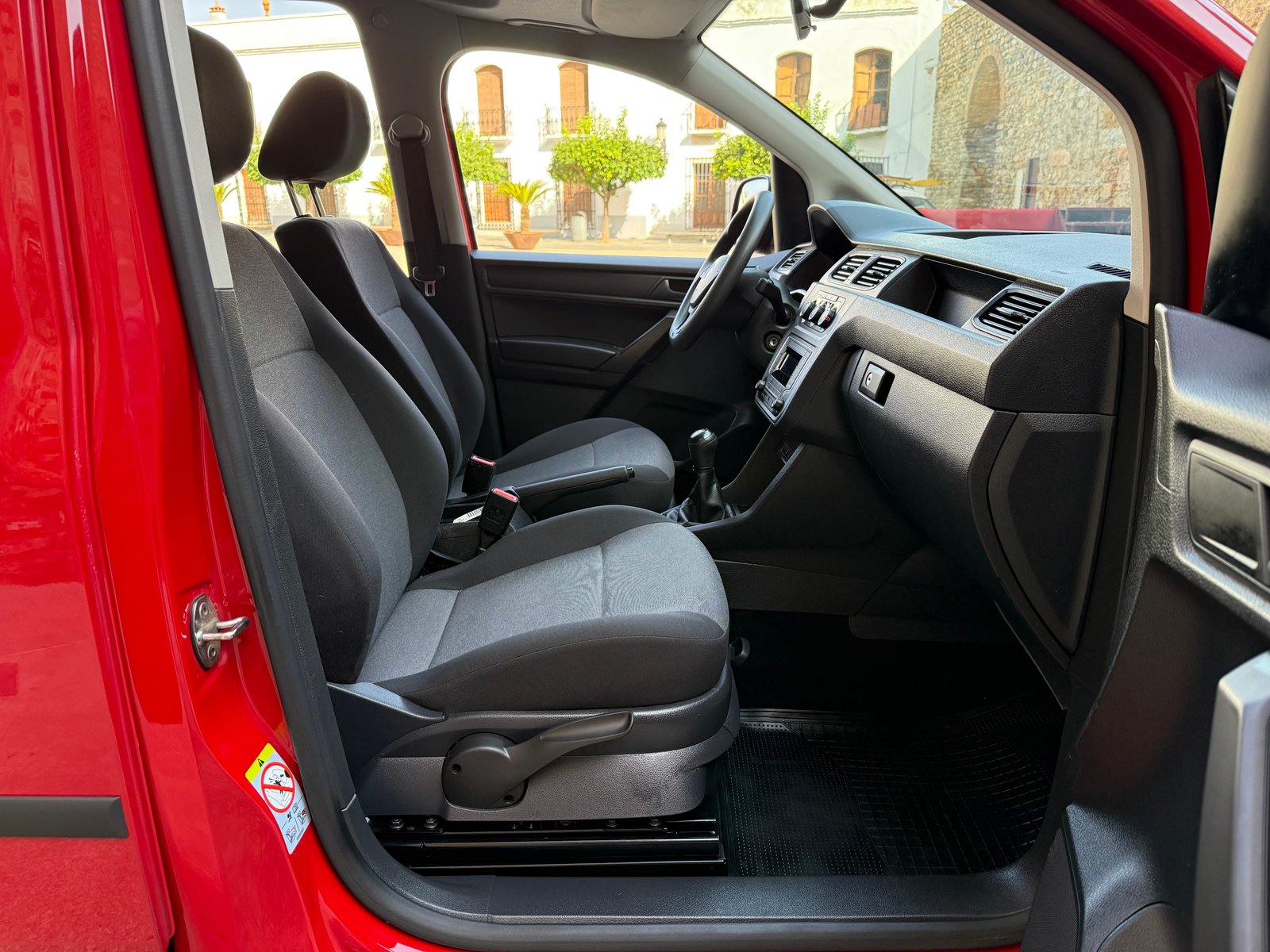 VOLKSWAGEN Caddy Kombi BMT 2.0 TDI 100CV