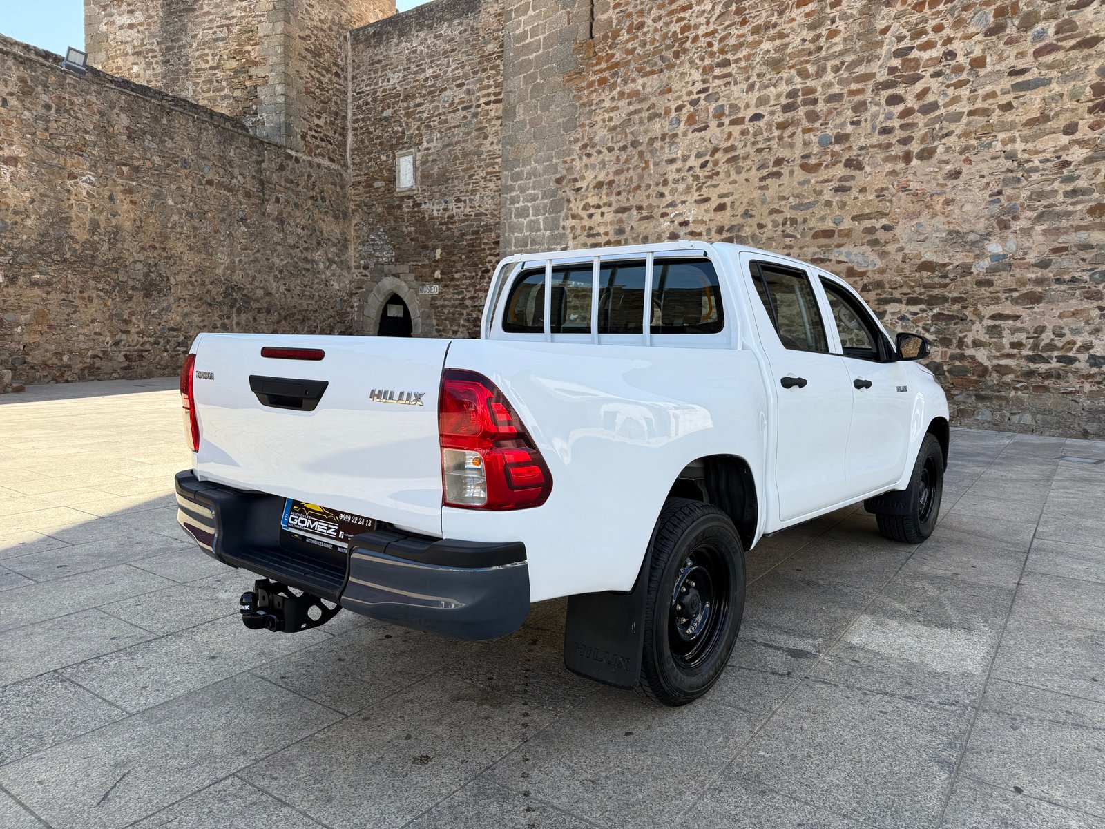 TOYOTA Hilux  2.4 D-4D CABINA DOBLE GX PICKUP