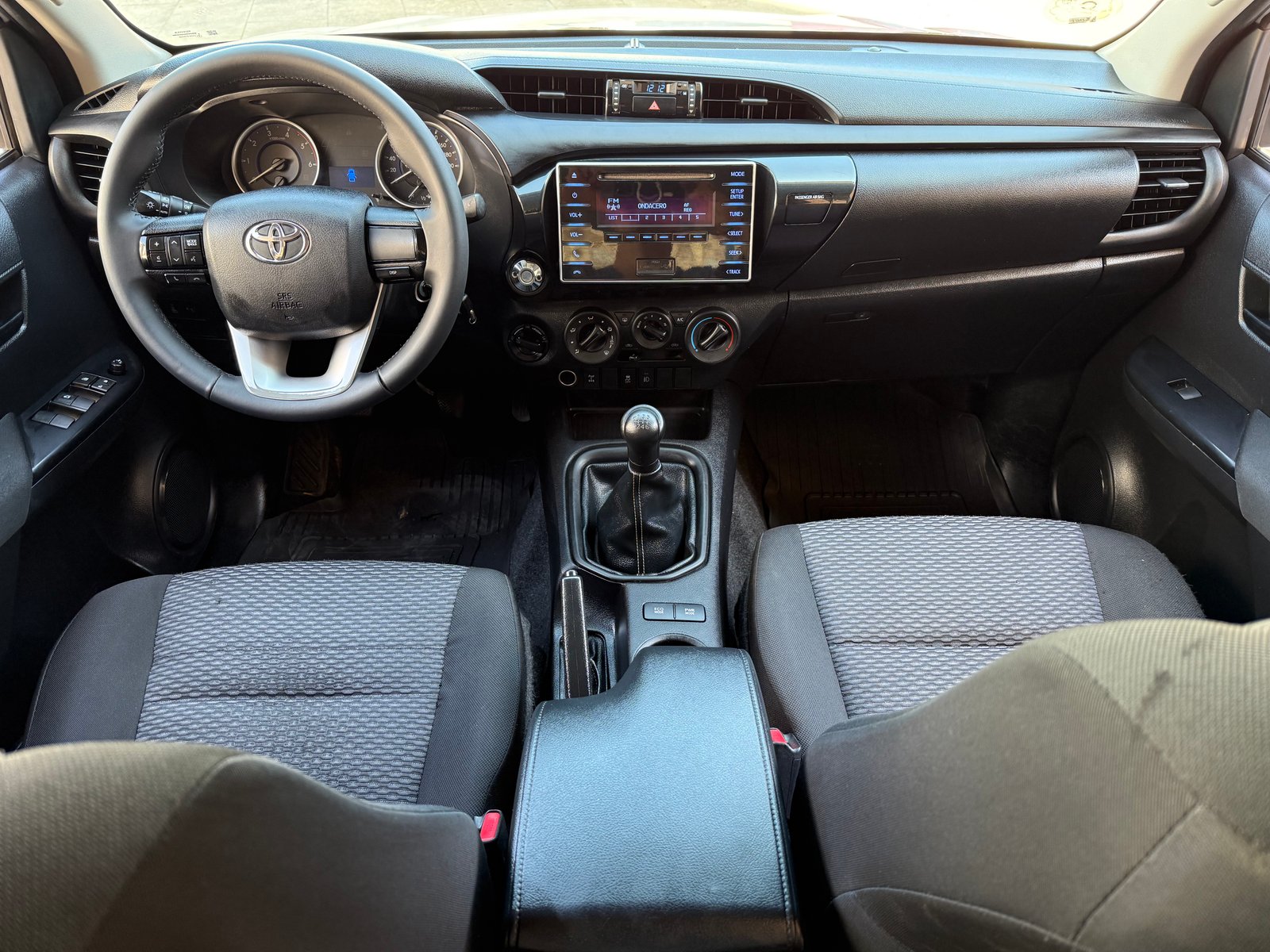 TOYOTA Hilux  2.4 D-4D CABINA DOBLE GX PICKUP