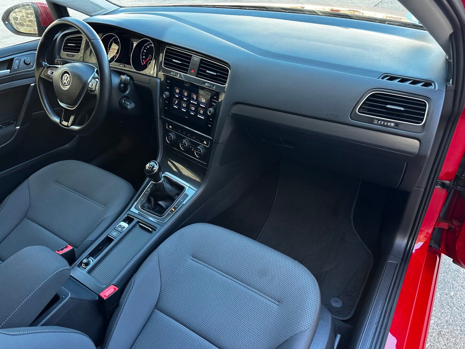 VOLKSWAGEN Golf ADVANCE 2.0 TDI 150CV 