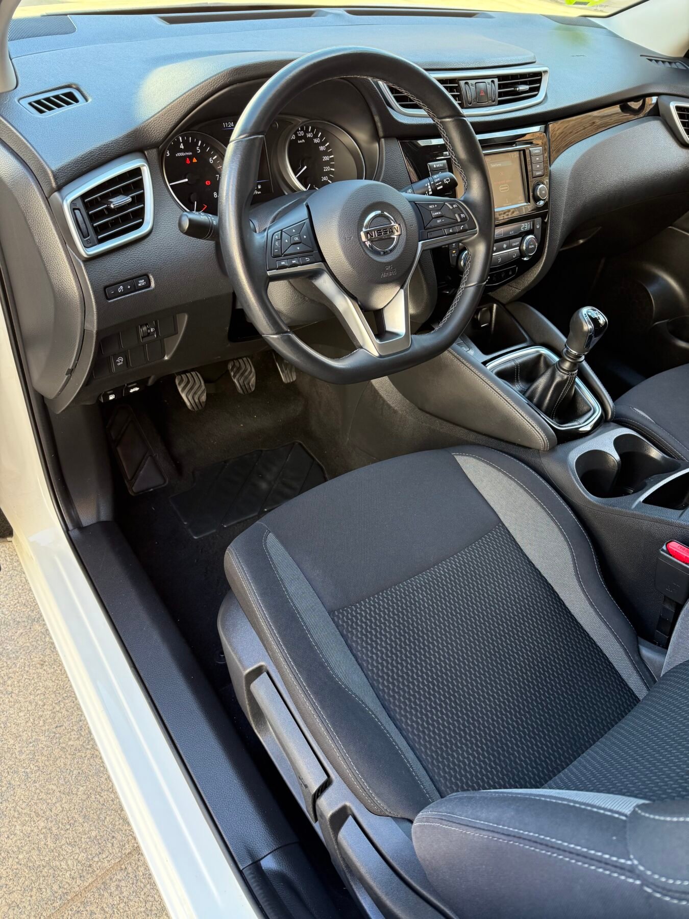 NISSAN QASHQAI E6D N-STYLE 140 Cv 