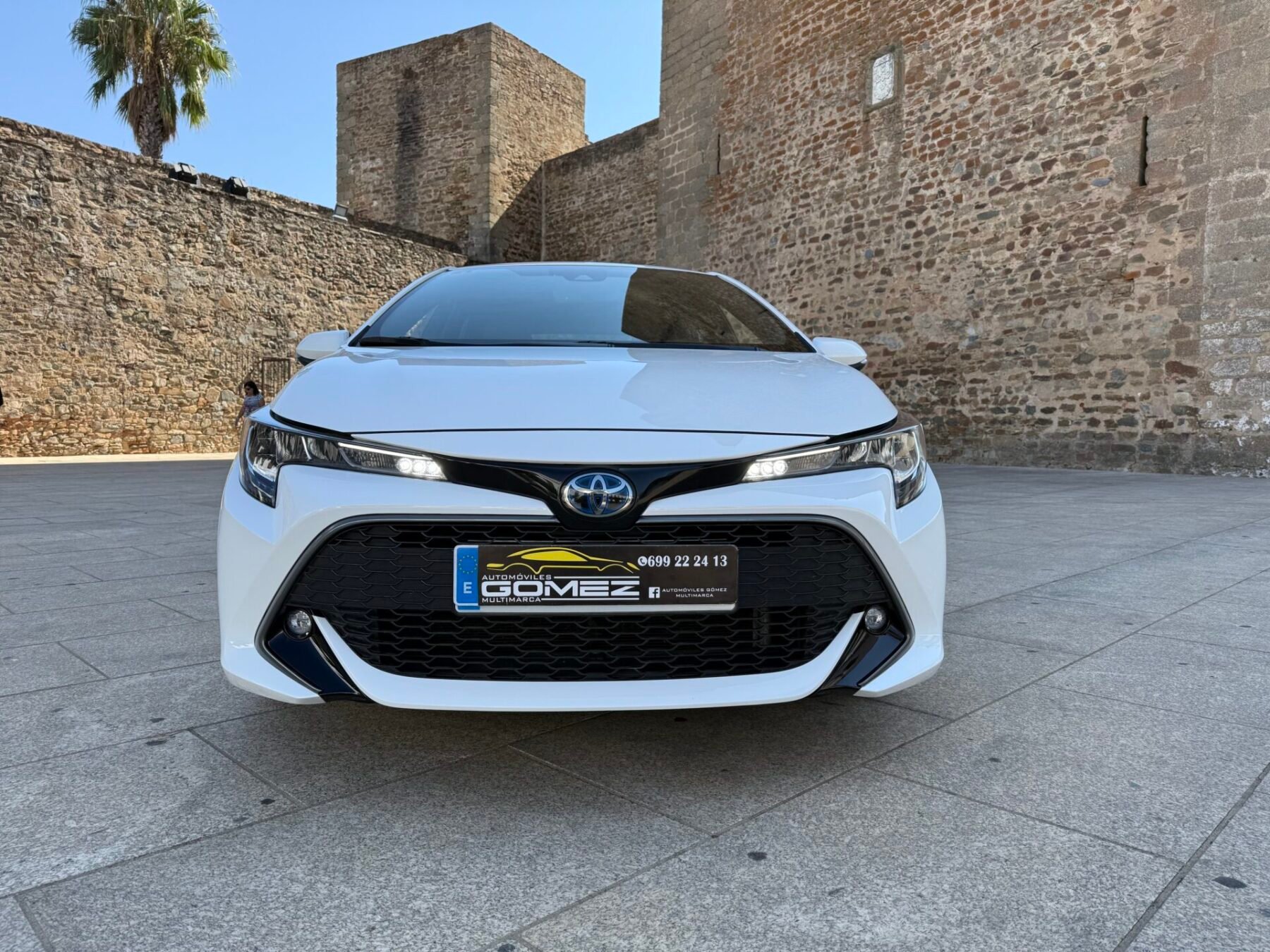 TOYOTA Corolla 1.8 125H ACTIVE TECH 122 CV 