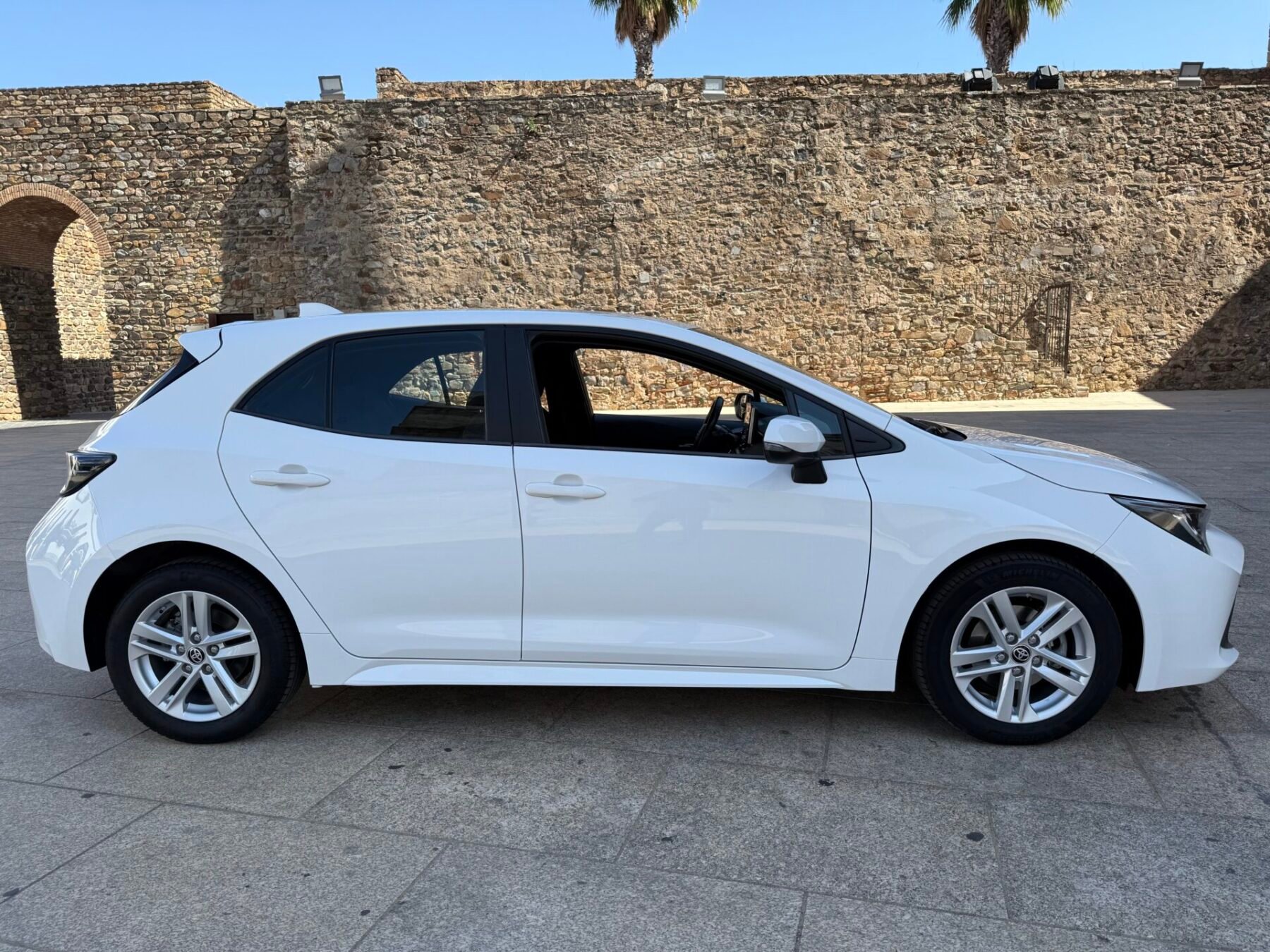 TOYOTA Corolla 1.8 125H ACTIVE TECH 122 CV 