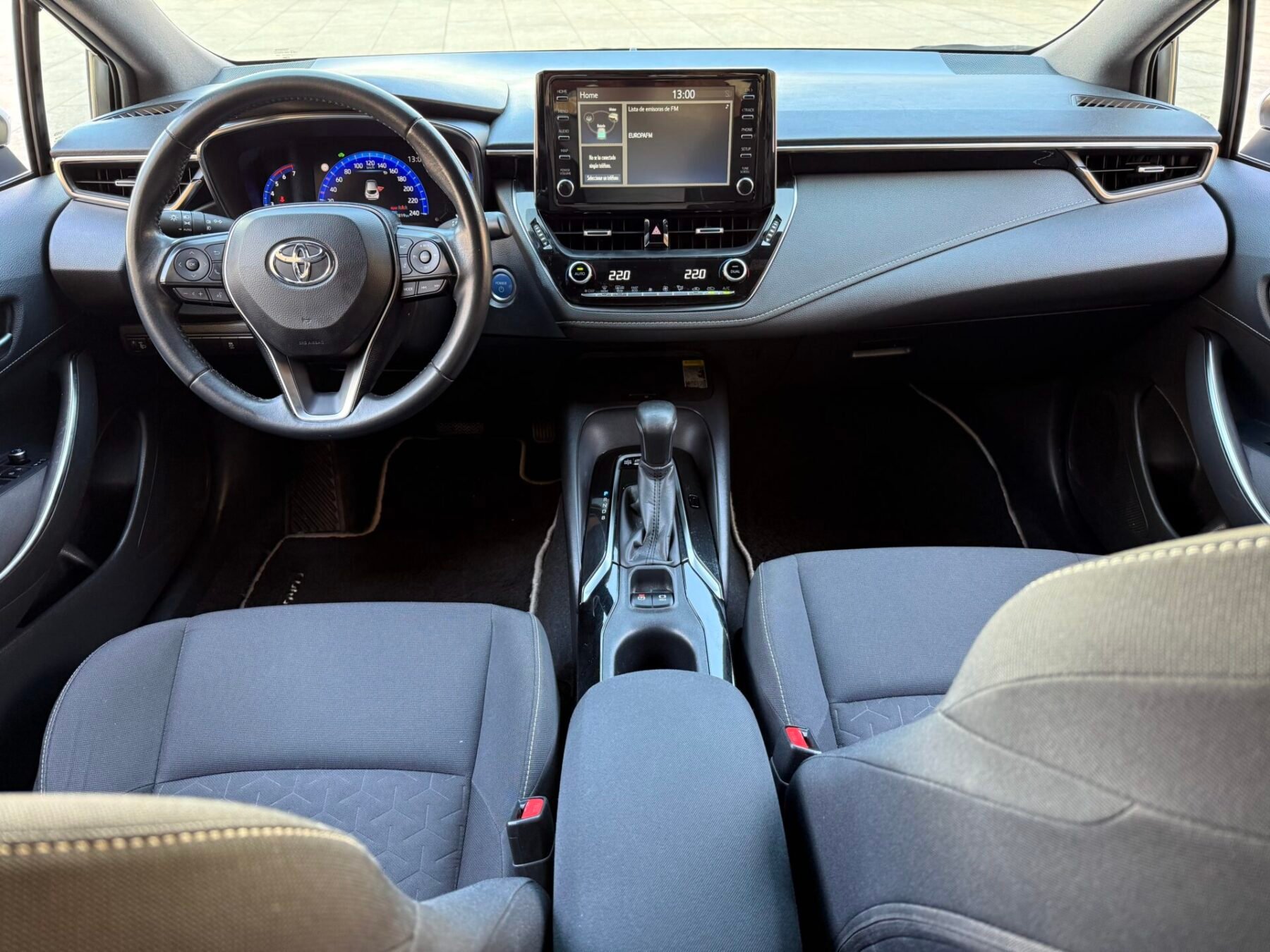 TOYOTA Corolla 1.8 125H ACTIVE TECH 122 CV 