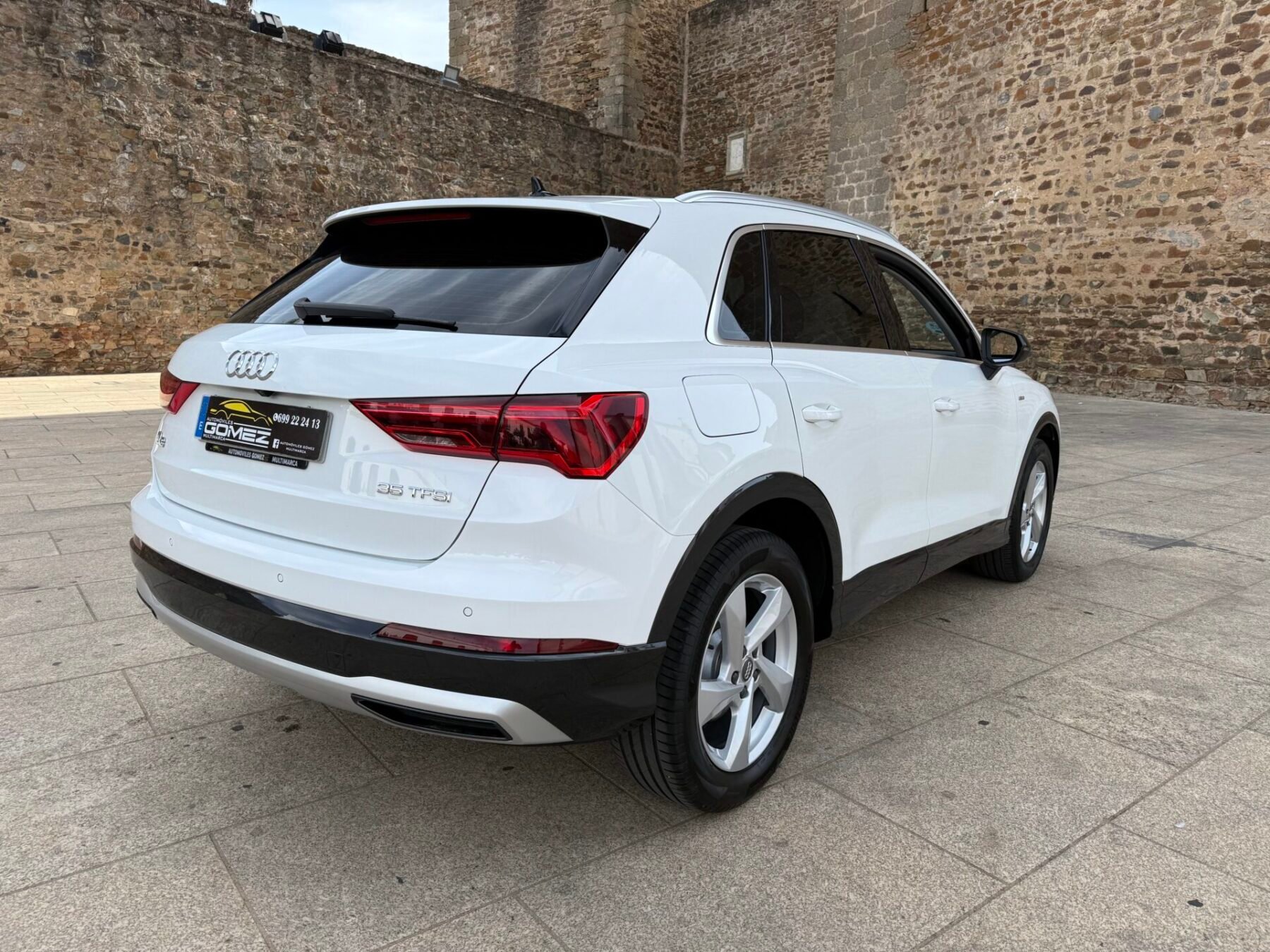 AUDI Q3 35 TFSI 150CV) S tronic S Line 