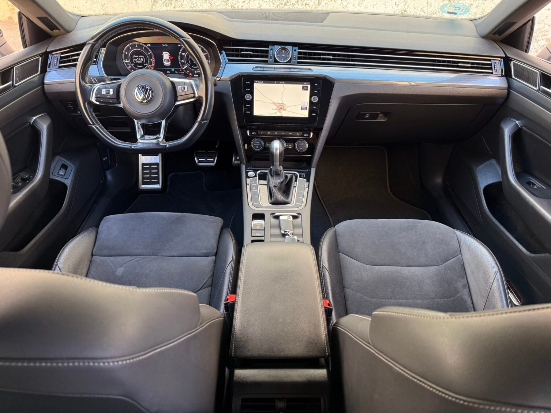 VOLKSWAGEN Arteon  R-Line 2.0 TSI  (190CV) DSG