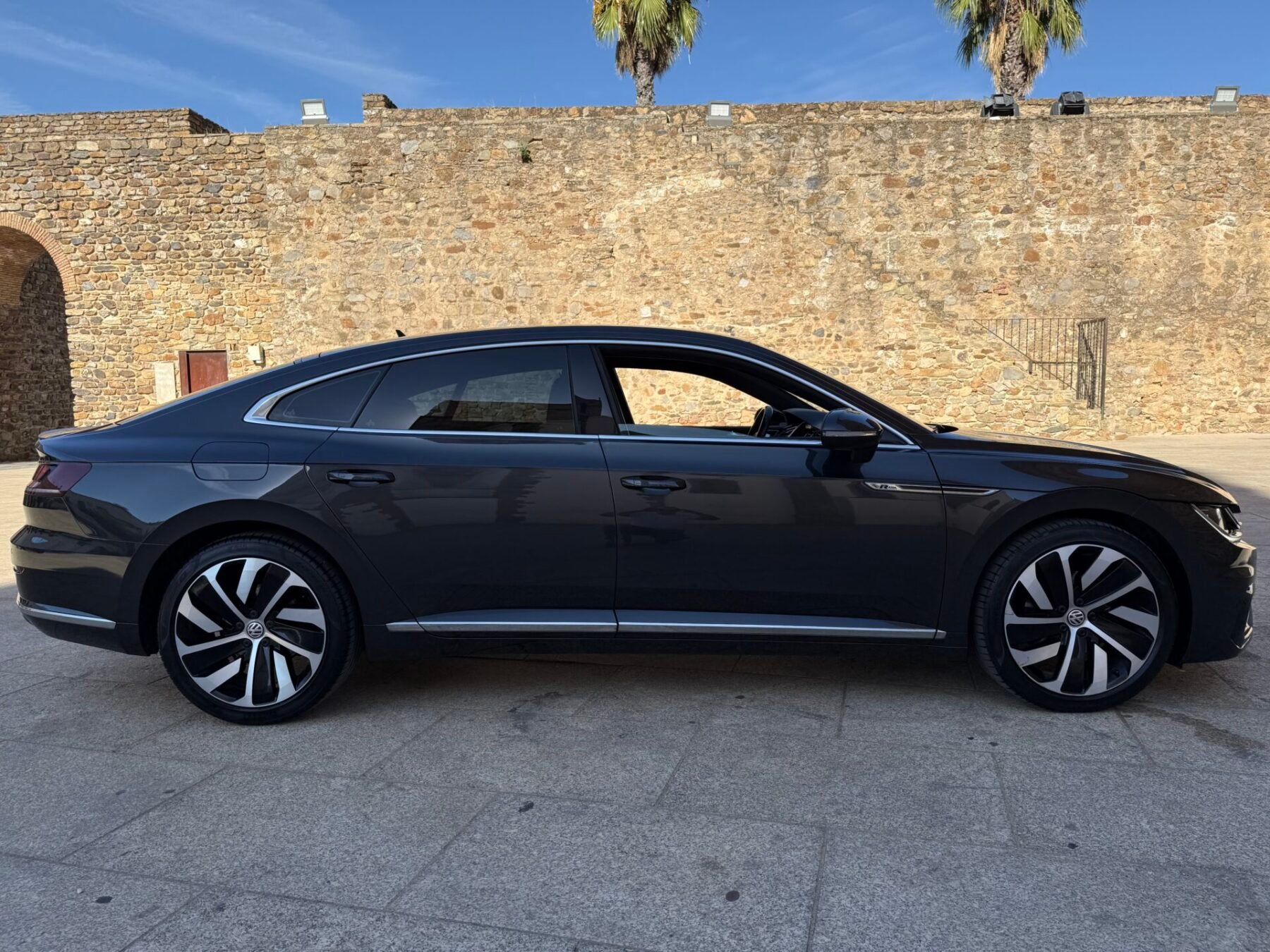 VOLKSWAGEN Arteon  R-Line 2.0 TSI  (190CV) DSG