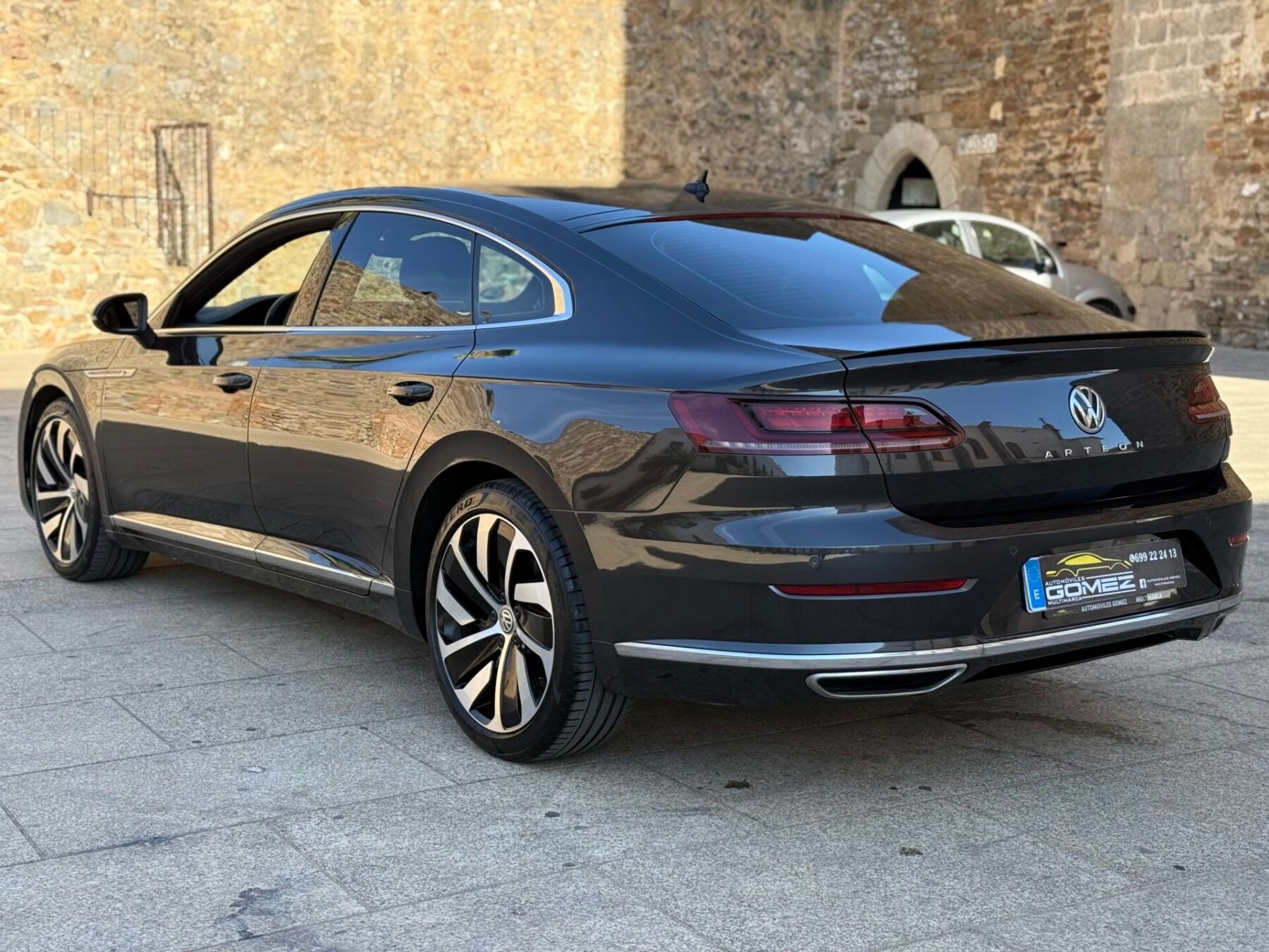 VOLKSWAGEN Arteon  R-Line 2.0 TSI  (190CV) DSG