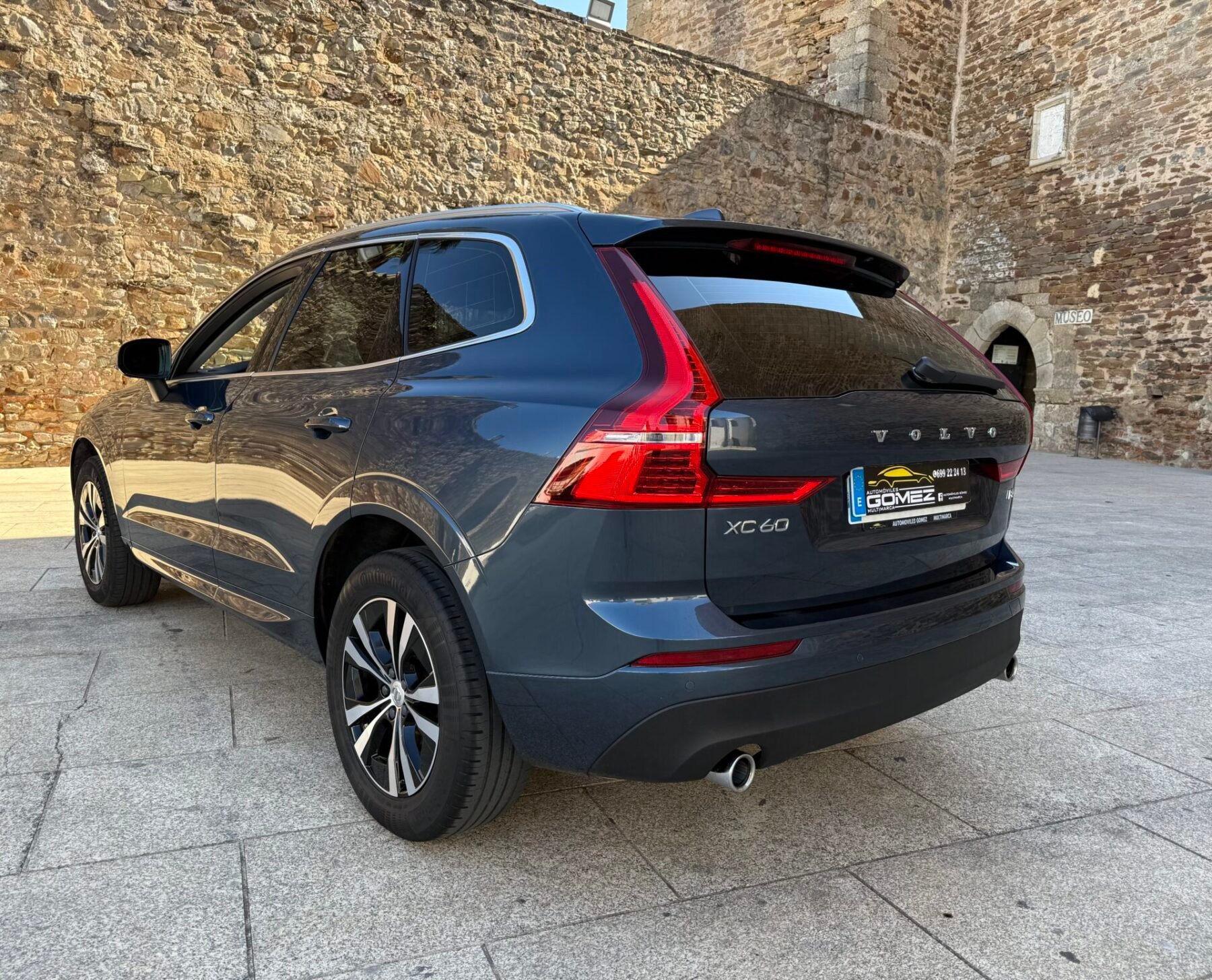 VOLVO XC60 Business Plus AWD 2.0 B4 197 CV Auto 