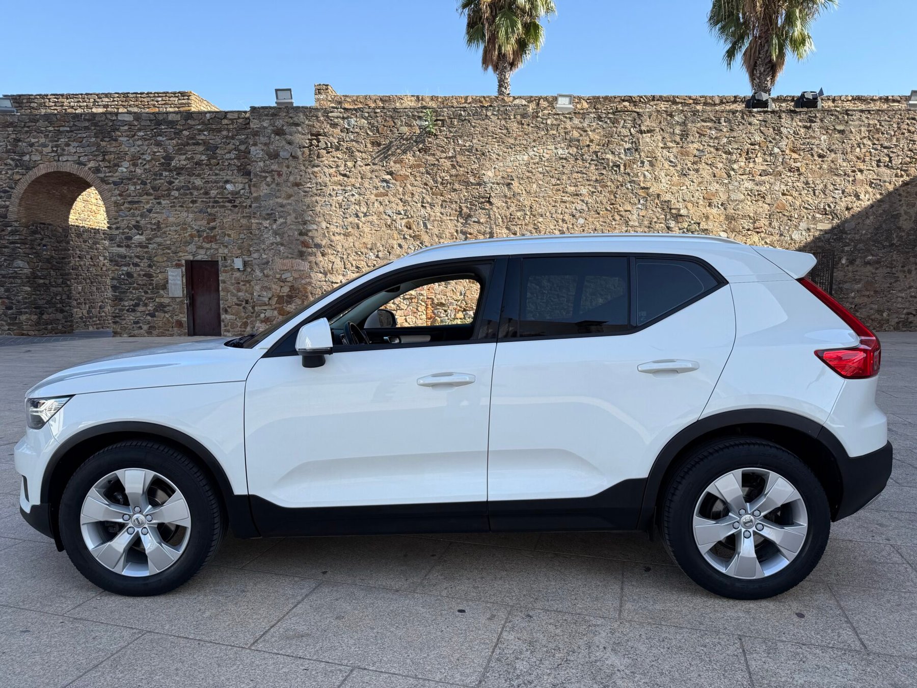 VOLVO XC40 Business Plus 2WD 2.0 D3 150CV Auto 