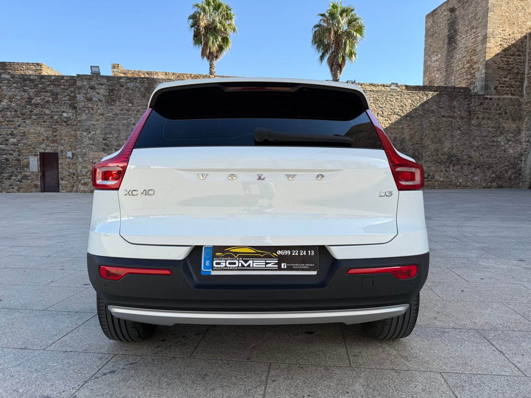 VOLVO XC40 Business Plus 2WD 2.0 D3 150CV Auto 