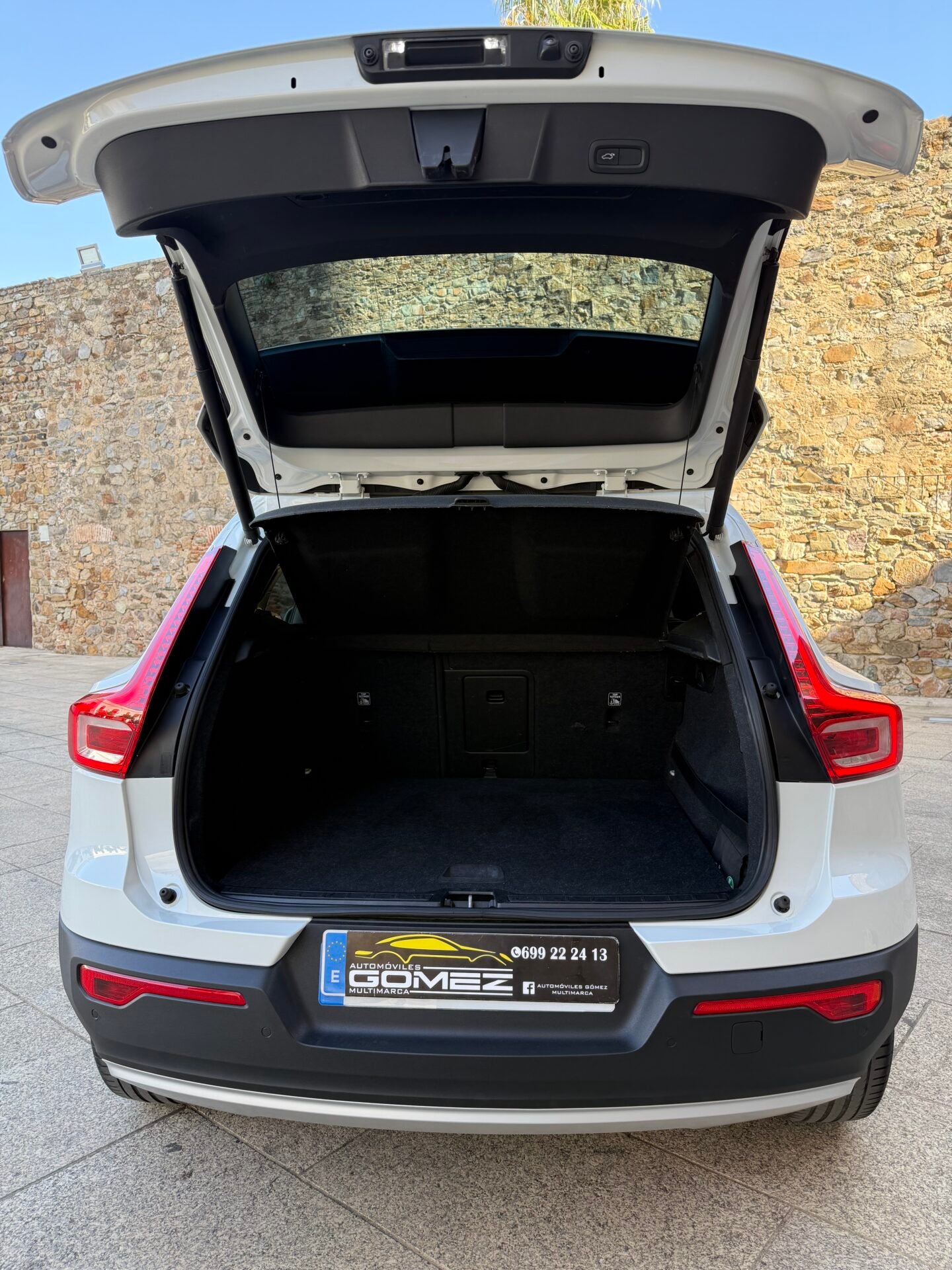 VOLVO XC40 Business Plus 2WD 2.0 D3 150CV Auto 