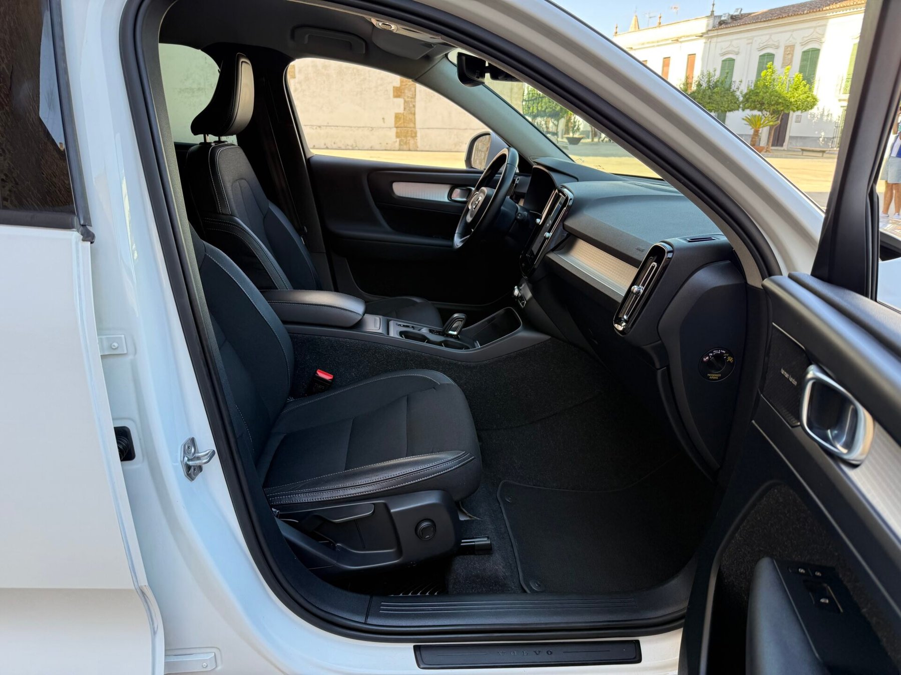 VOLVO XC40 Business Plus 2WD 2.0 D3 150CV Auto 