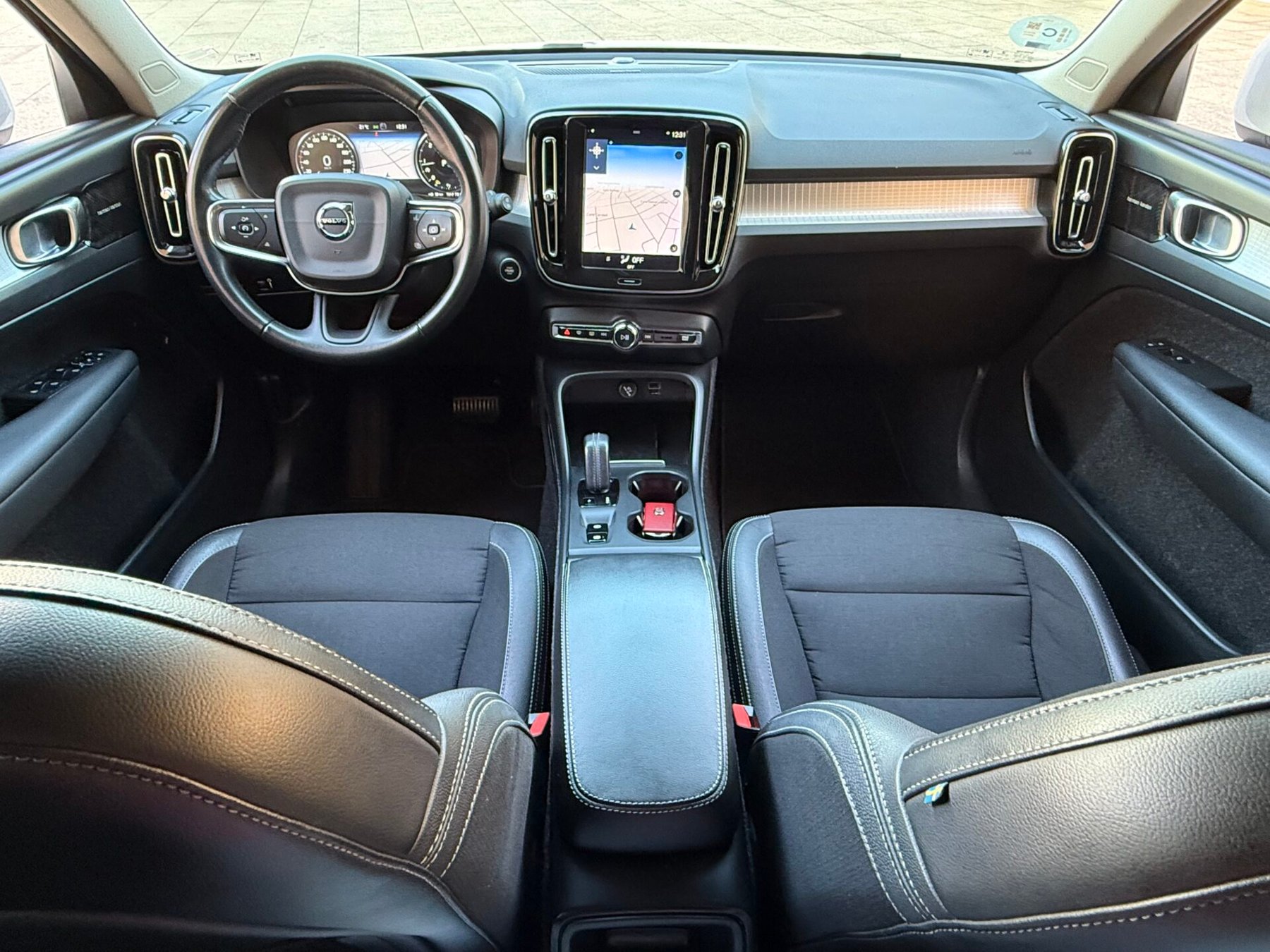 VOLVO XC40 Business Plus 2WD 2.0 D3 150CV Auto 