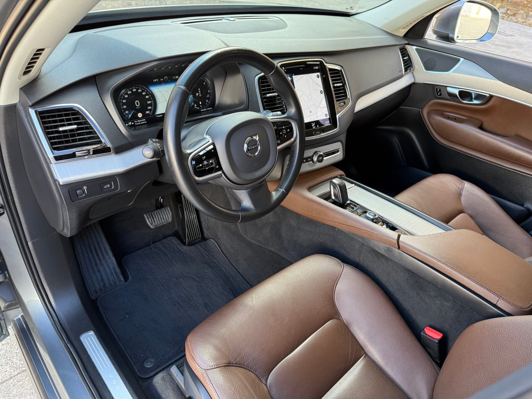 VOLVO XC90  2.0 B5 D AWD Momentum Pro Auto 235 CV 