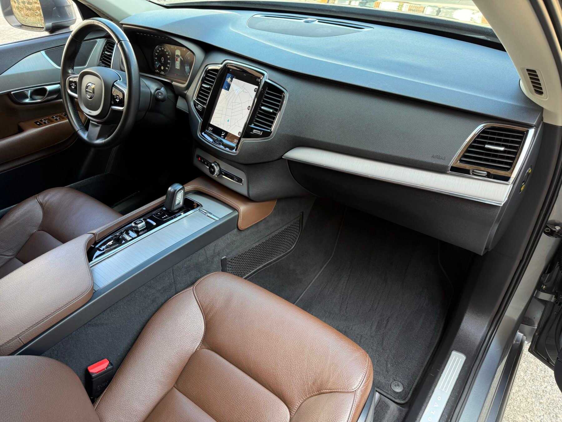 VOLVO XC90  2.0 B5 D AWD Momentum Pro Auto 235 CV 