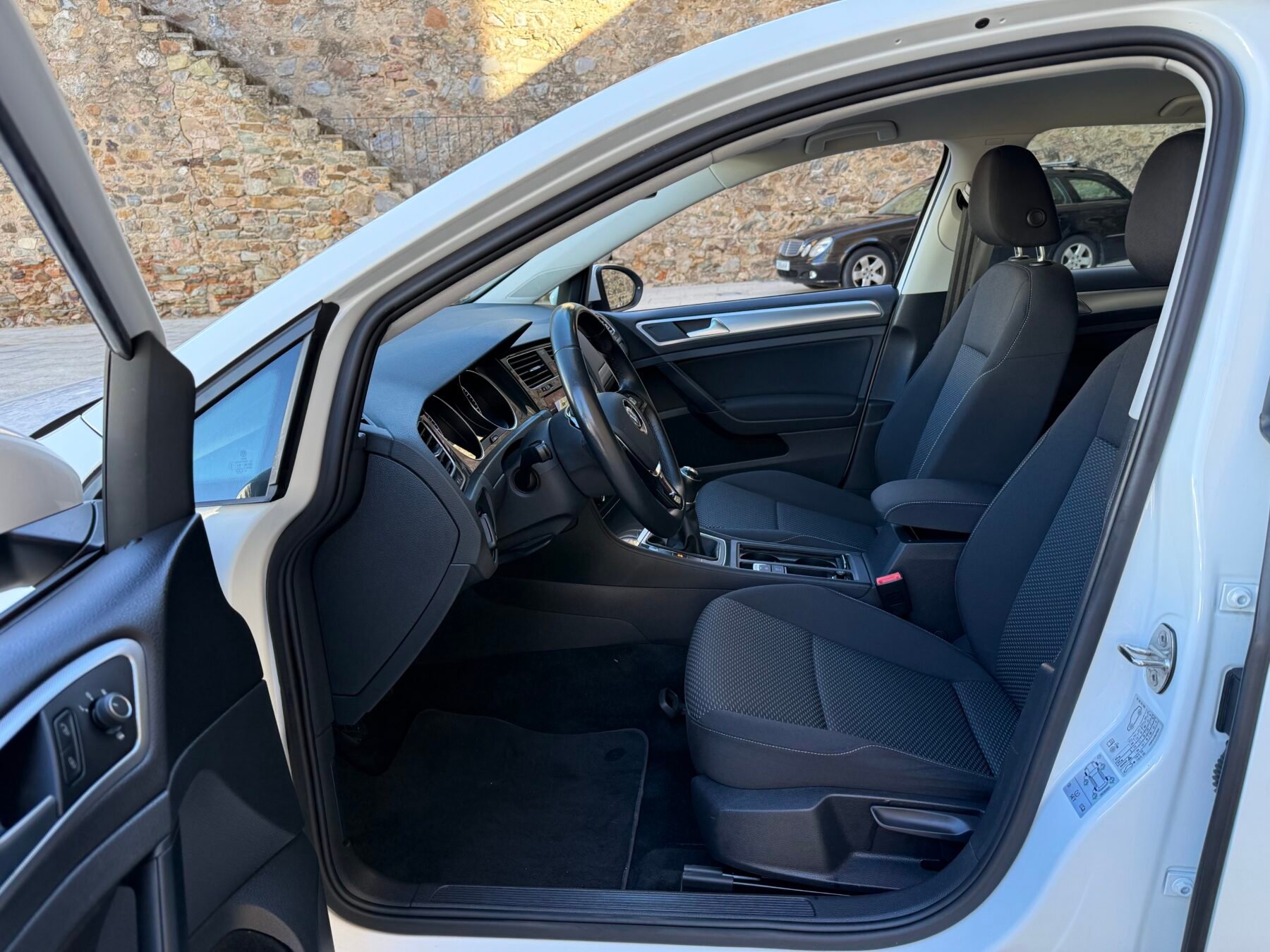 VOLKSWAGEN Golf Last Edition 1.6 TDI  (115CV)