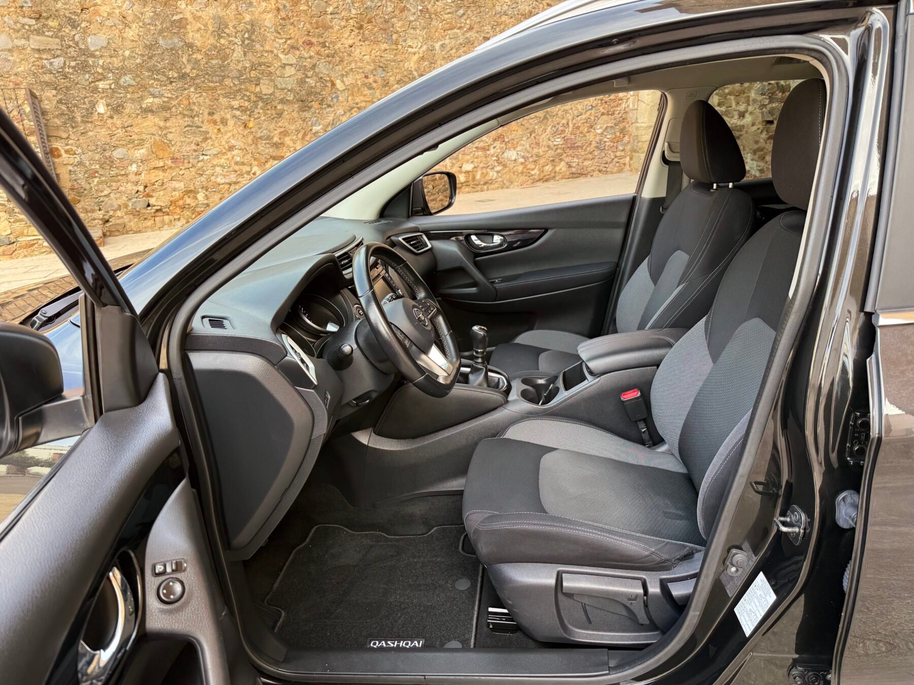 NISSAN QASHQAI DIG-T (140CV) 4x2 N-Connecta 