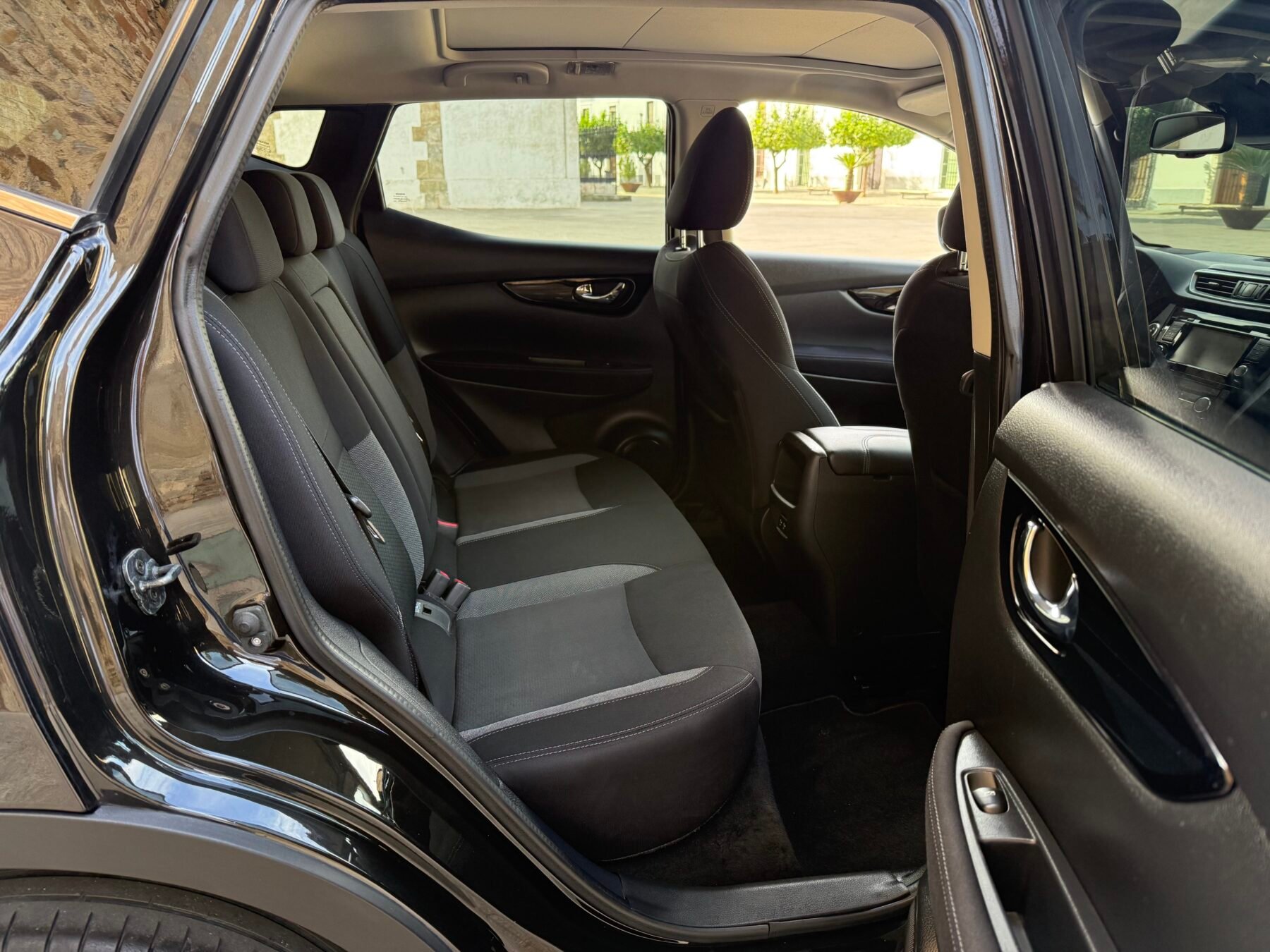 NISSAN QASHQAI DIG-T (140CV) 4x2 N-Connecta 