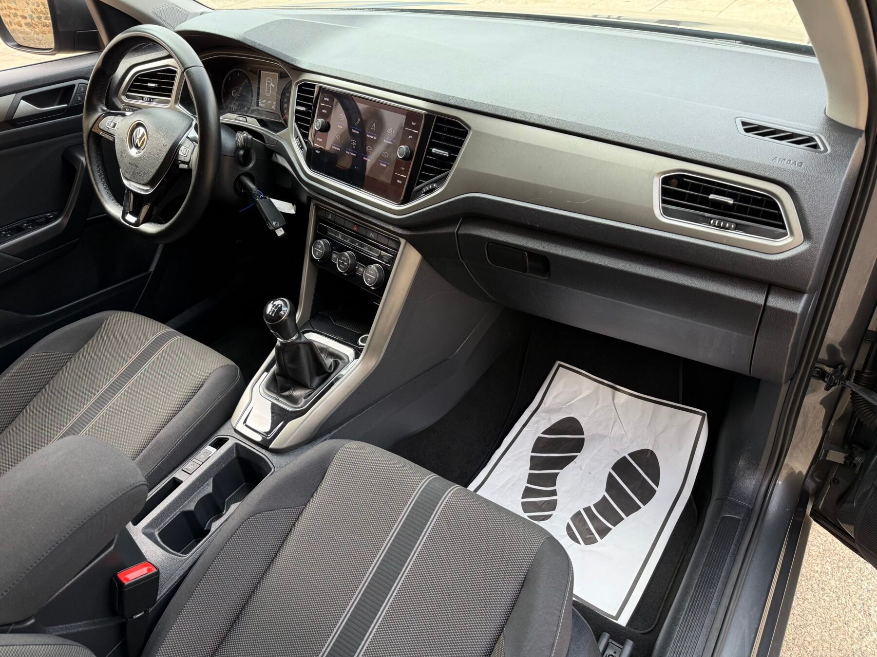 VOLKSWAGEN T-Roc 2.0TDI 150 CV ADVANCE R-LINE