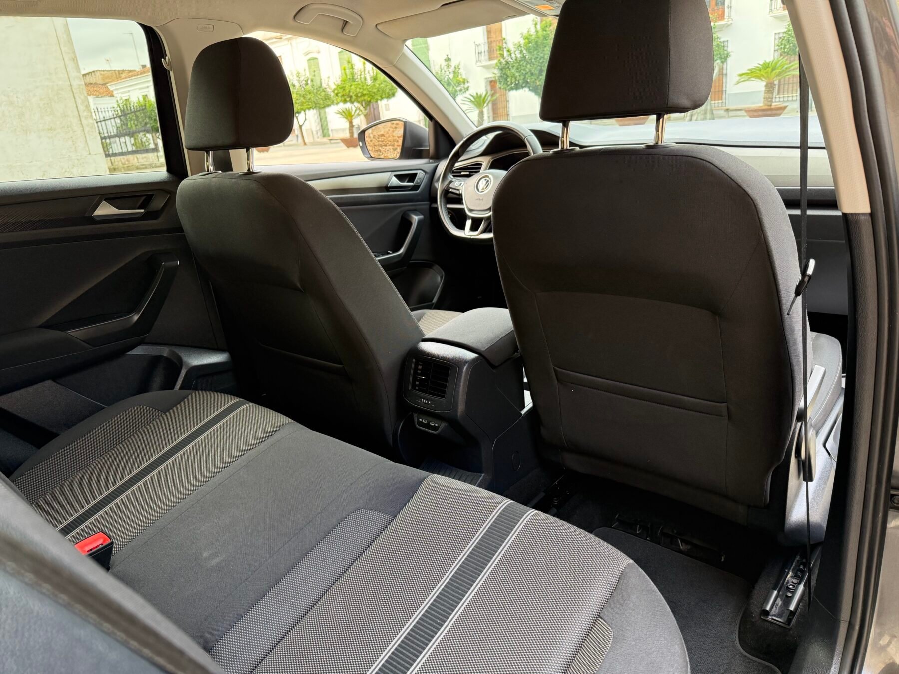 VOLKSWAGEN T-Roc 2.0TDI 150 CV ADVANCE R-LINE