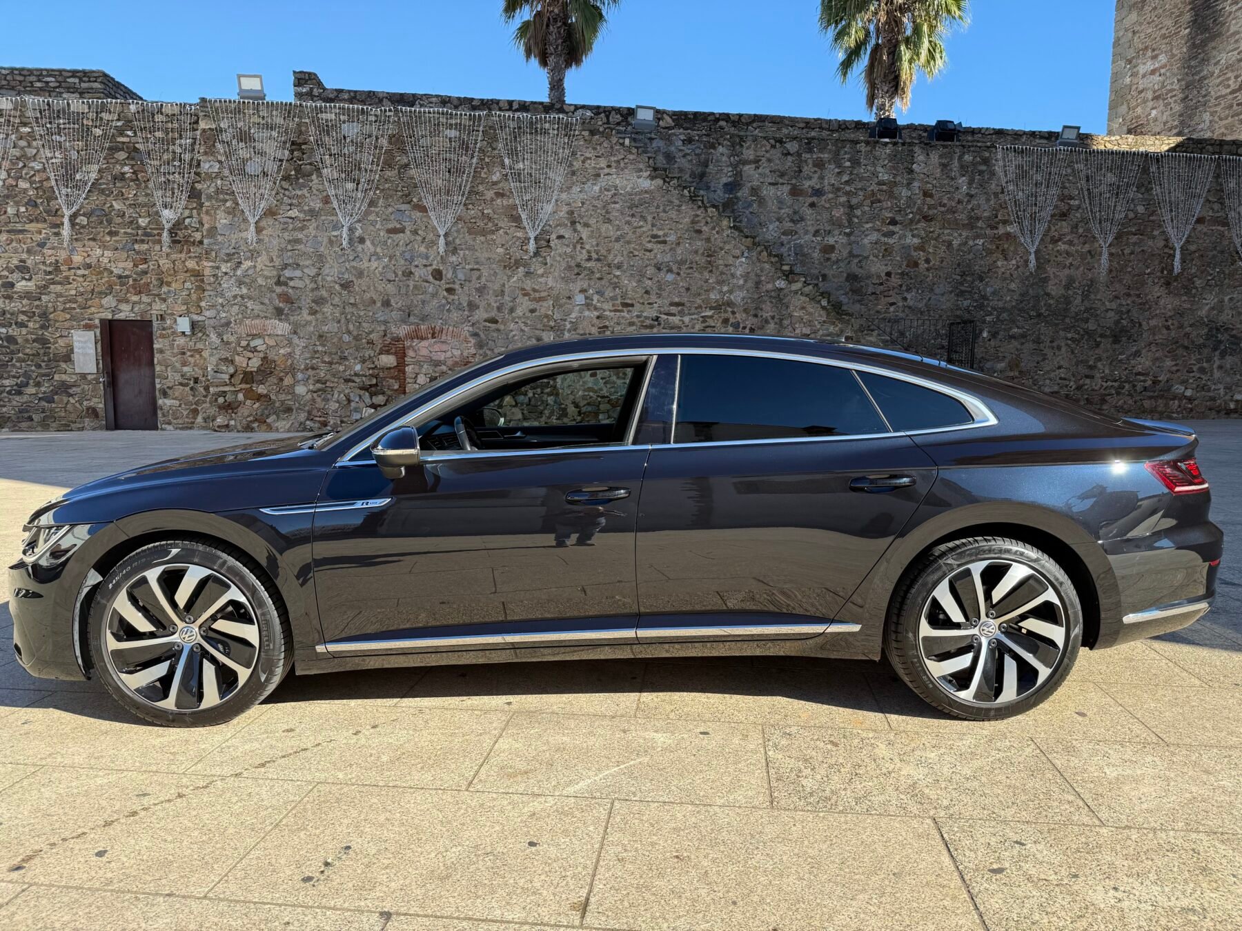 VOLKSWAGEN Arteon 2.0TDI R-LINE DSG7 