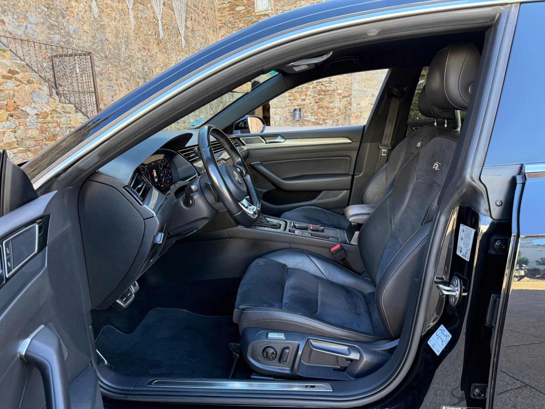 VOLKSWAGEN Arteon 2.0TDI R-LINE DSG7 