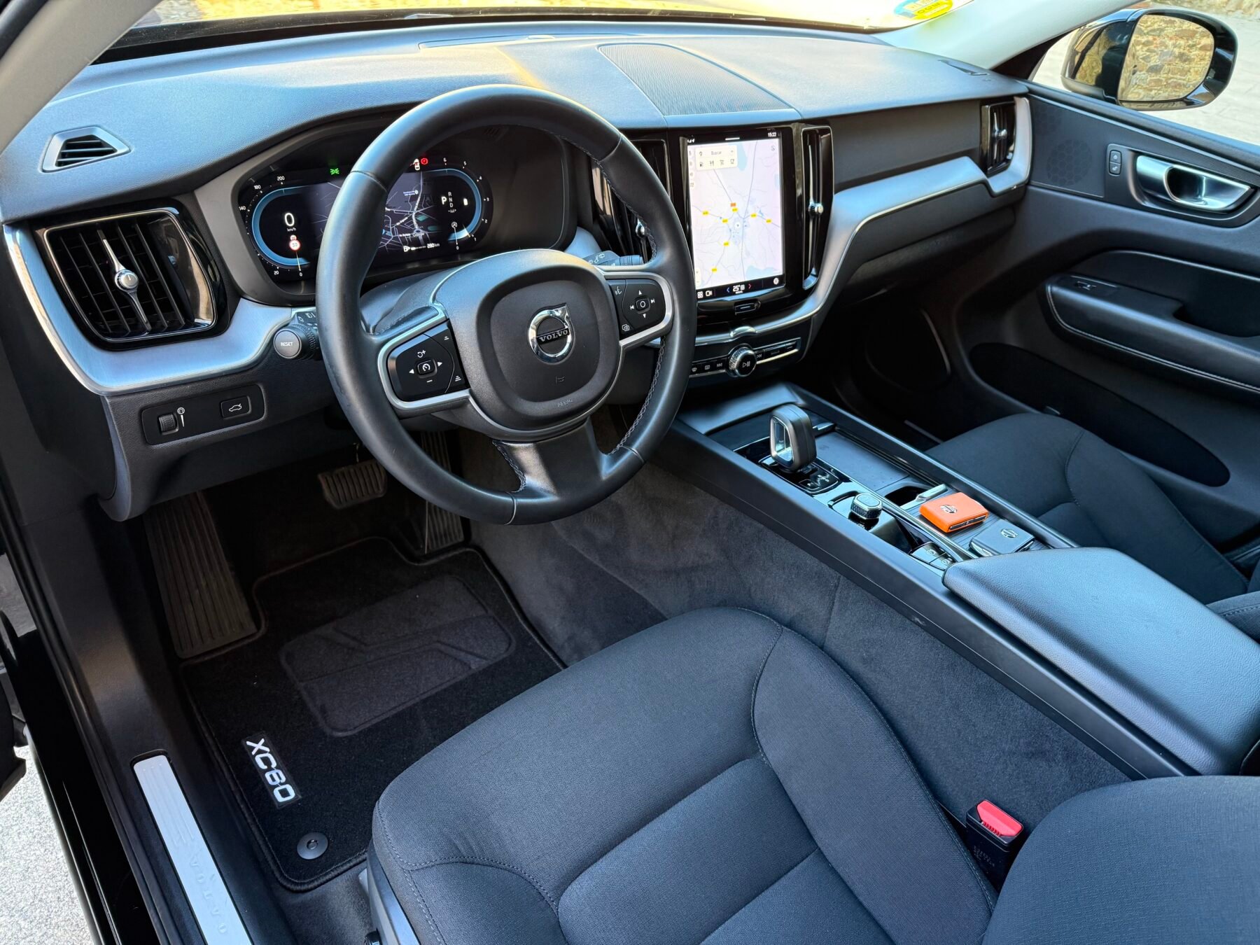 VOLVO XC60 Business Plus  2.0 D4 Auto 197 CV 