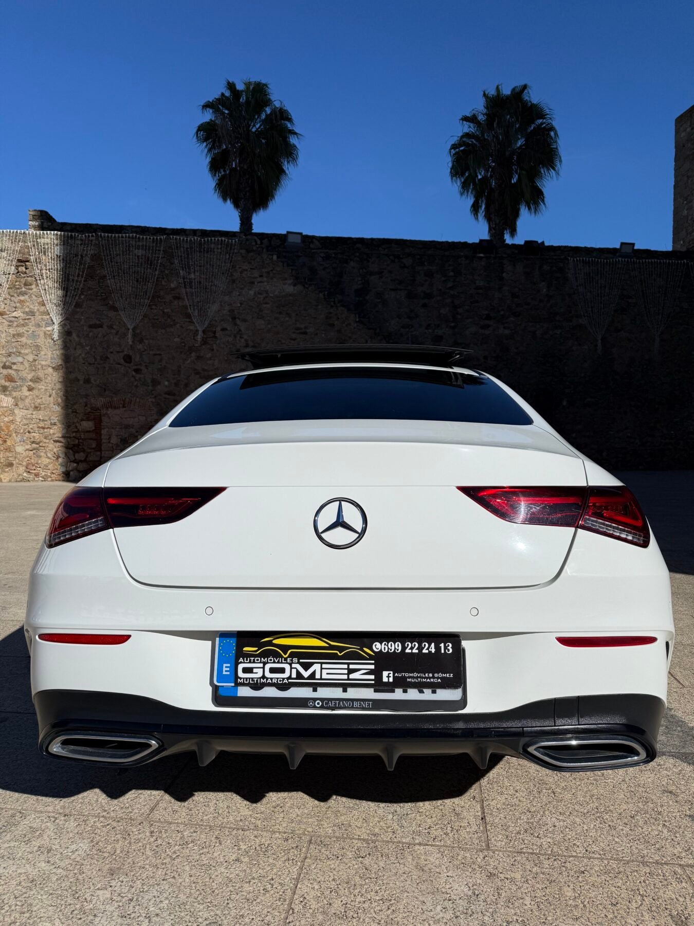 MERCEDES-BENZ CLA coupé 200 D AMG 