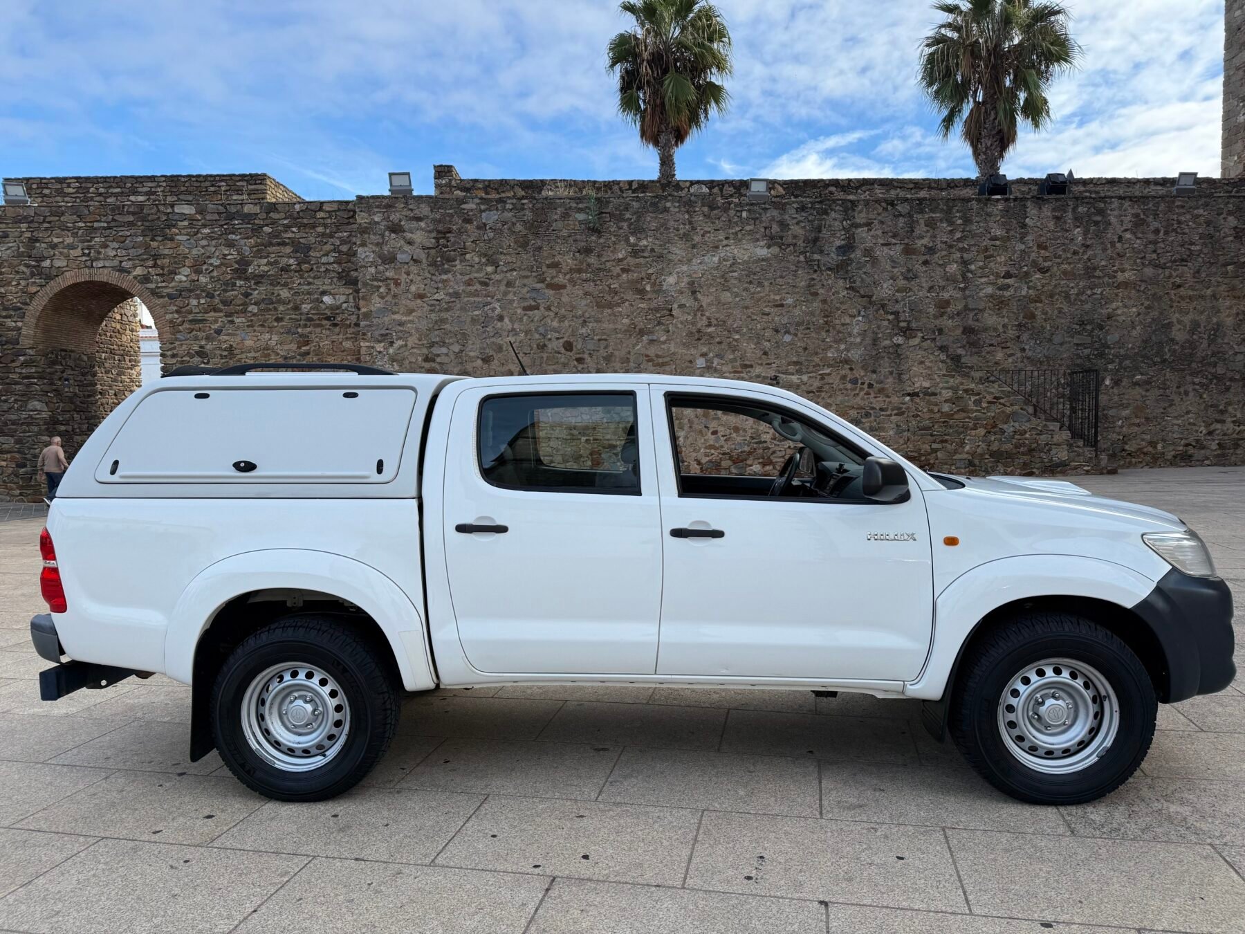 TOYOTA Hilux  2.4 D4D Cabina Doble GX 4x4