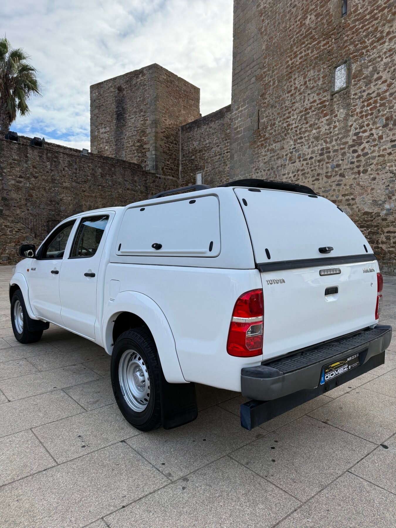 TOYOTA Hilux  2.4 D4D Cabina Doble GX 4x4