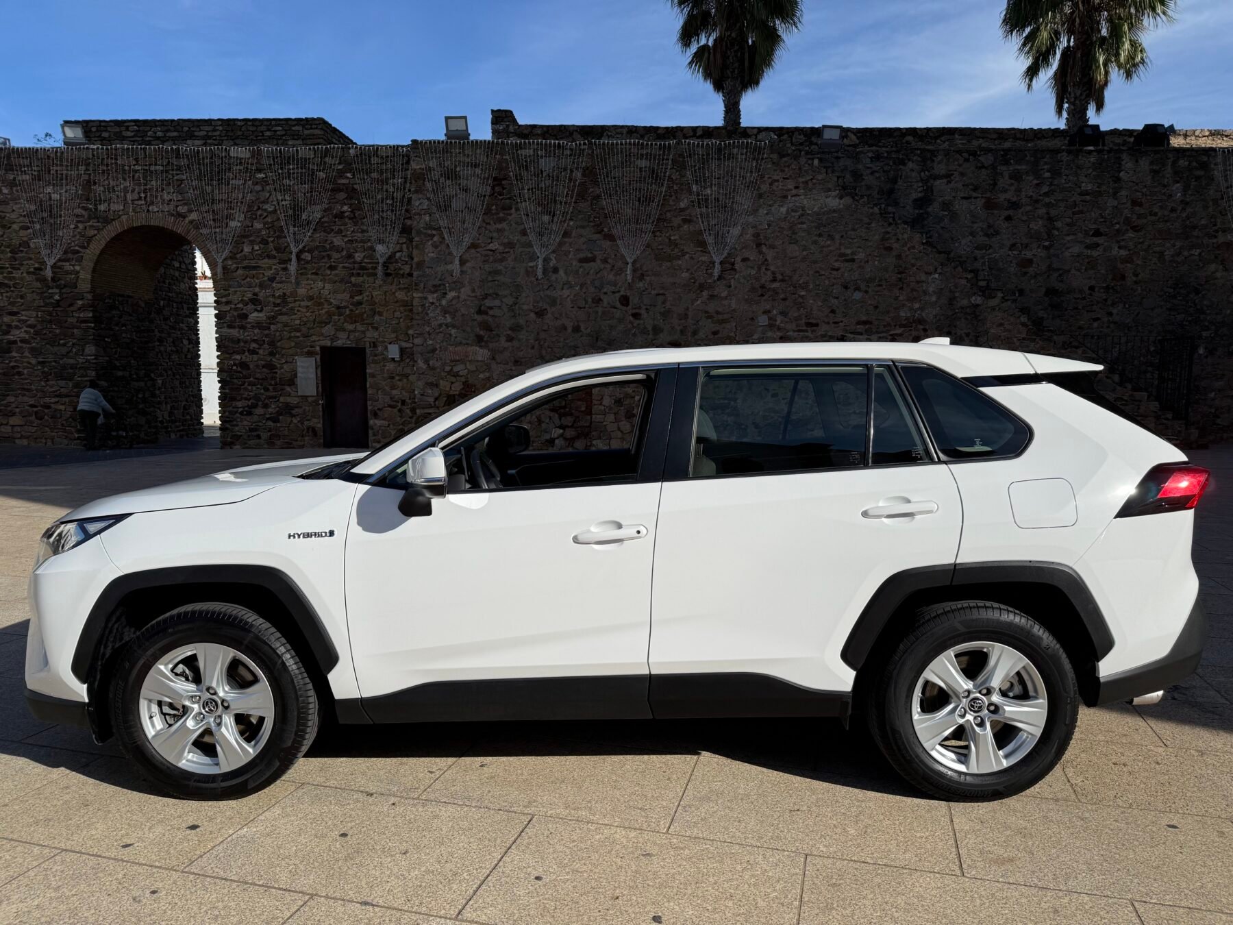 TOYOTA Rav4  2.5l 220H Advance 222 CV Auto 