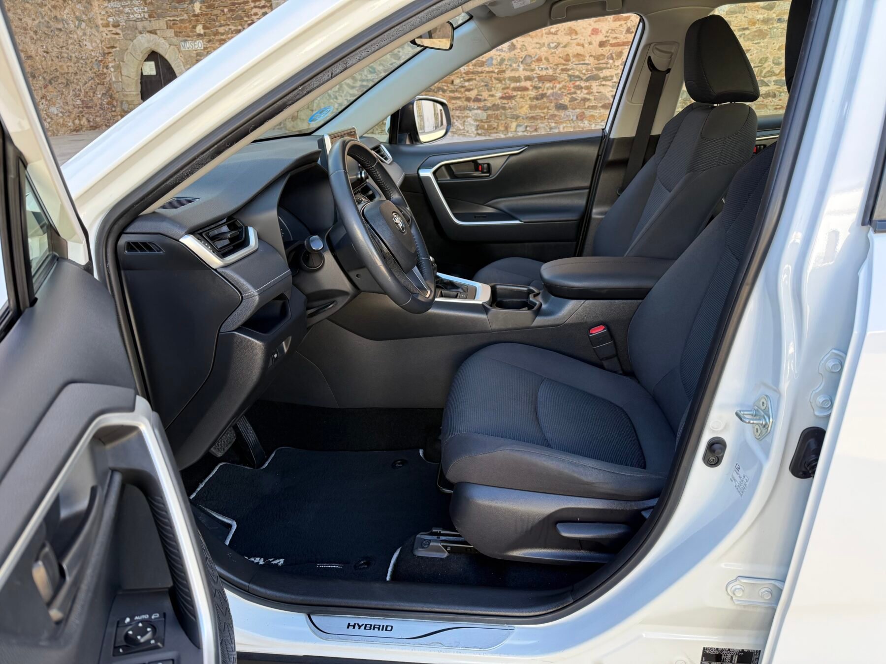 TOYOTA Rav4  2.5l 220H Advance 222 CV Auto 