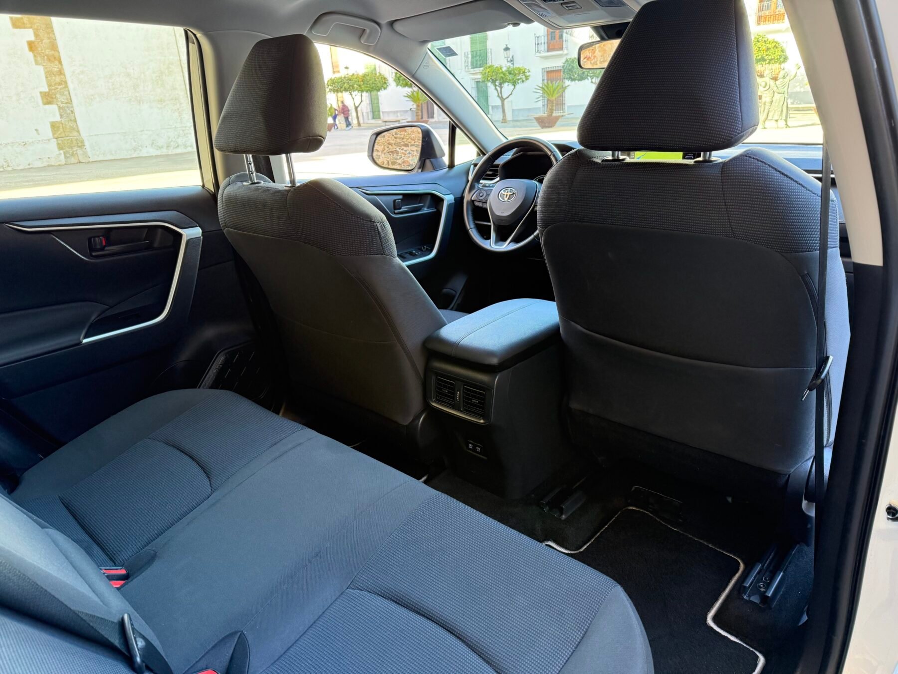 TOYOTA Rav4  2.5l 220H Advance 222 CV Auto 