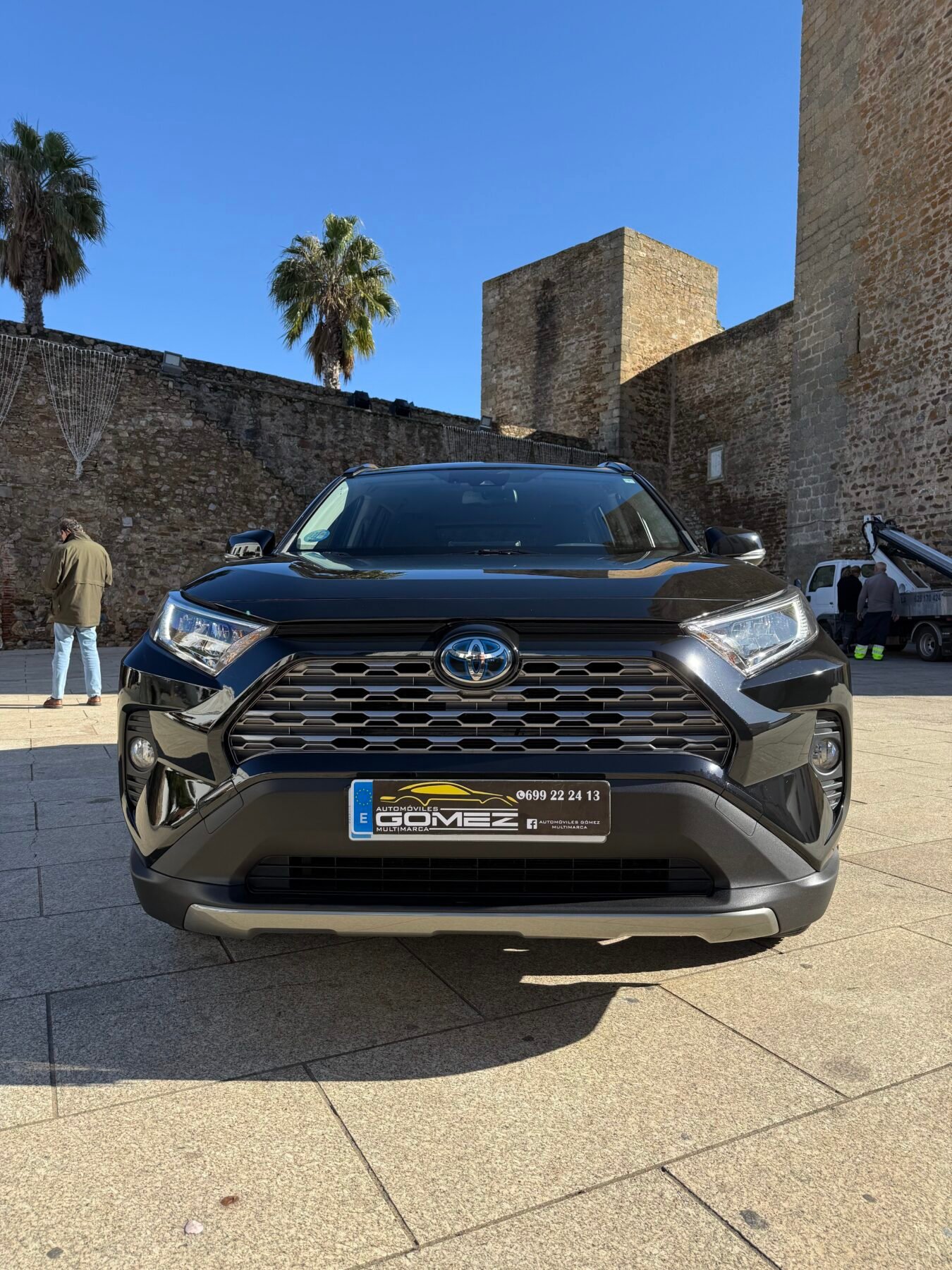 TOYOTA Rav4  2.5l 220H Advance Auto 