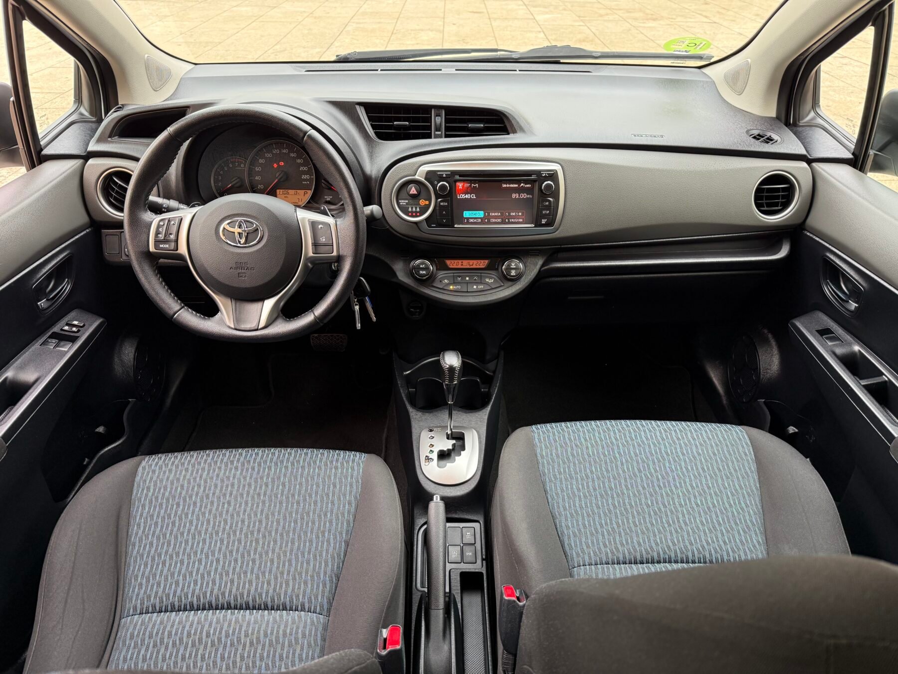 TOYOTA Yaris 1.4 Dual VVT-i Active 100 CV Auto
