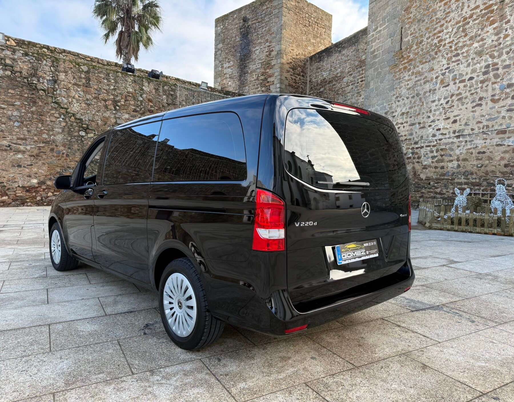 MERCEDES-BENZ Clase V 220 d 4МАтІС Auto 8 Plazas 