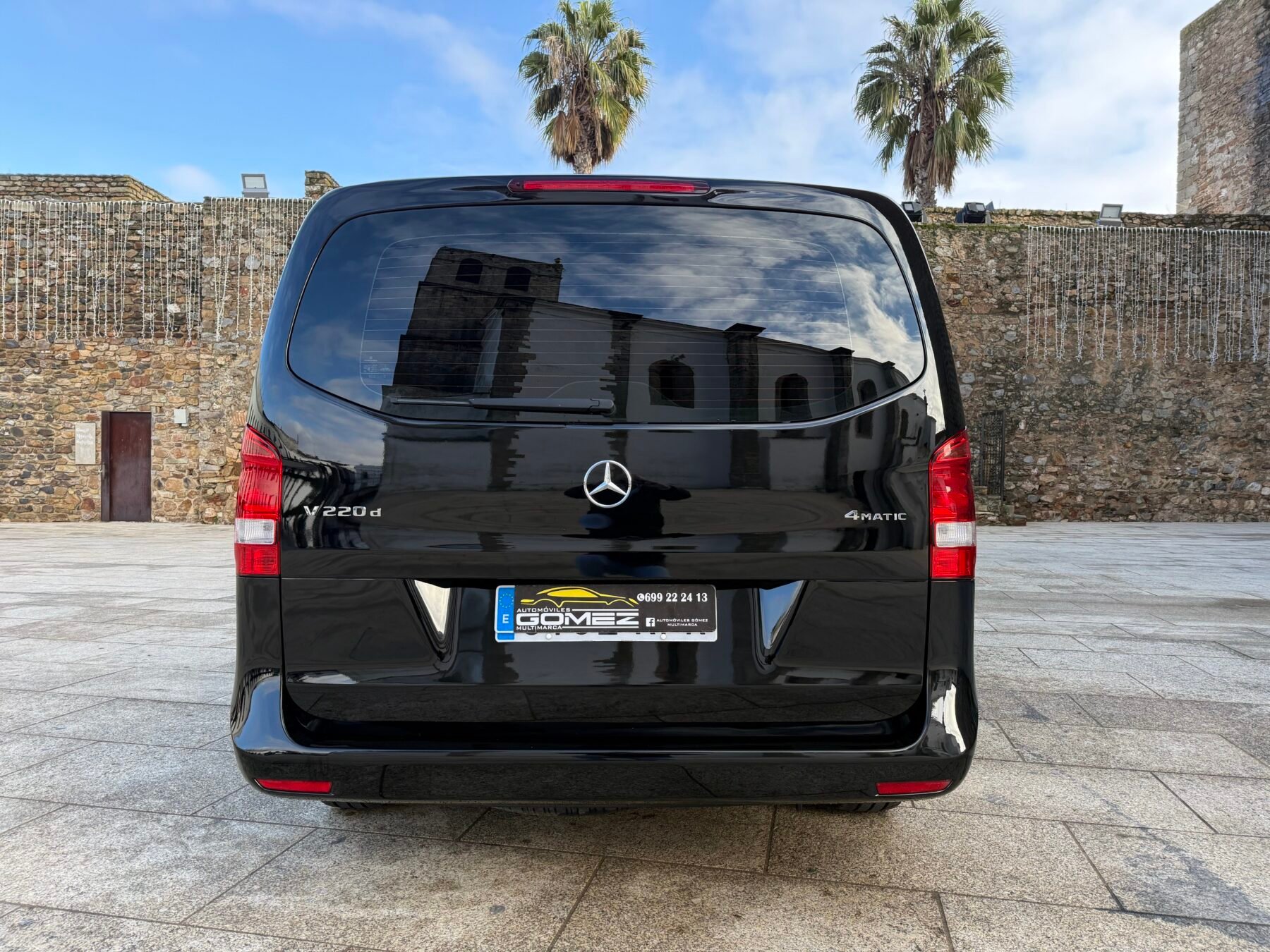 MERCEDES-BENZ Clase V 220 d 4МАтІС Auto 8 Plazas 