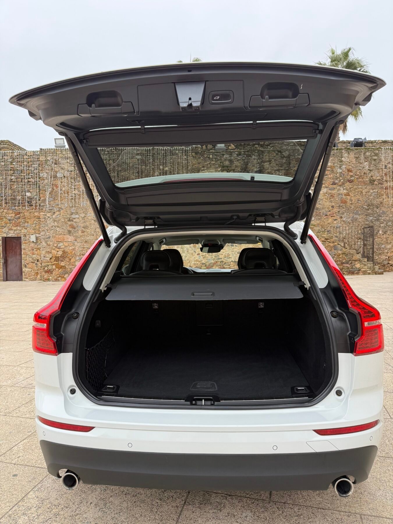 VOLVO XC60 2.0 D4 Business Plus Auto 197 CV Auto