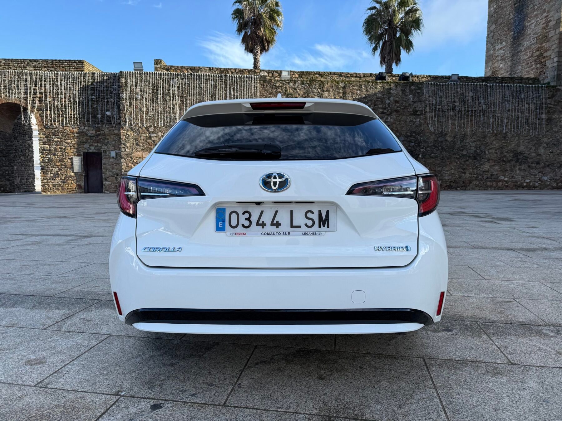 TOYOTA Auris Corolla  familiar 1.8 125H ACTIVE TECH E-CVT TOU SPORT 