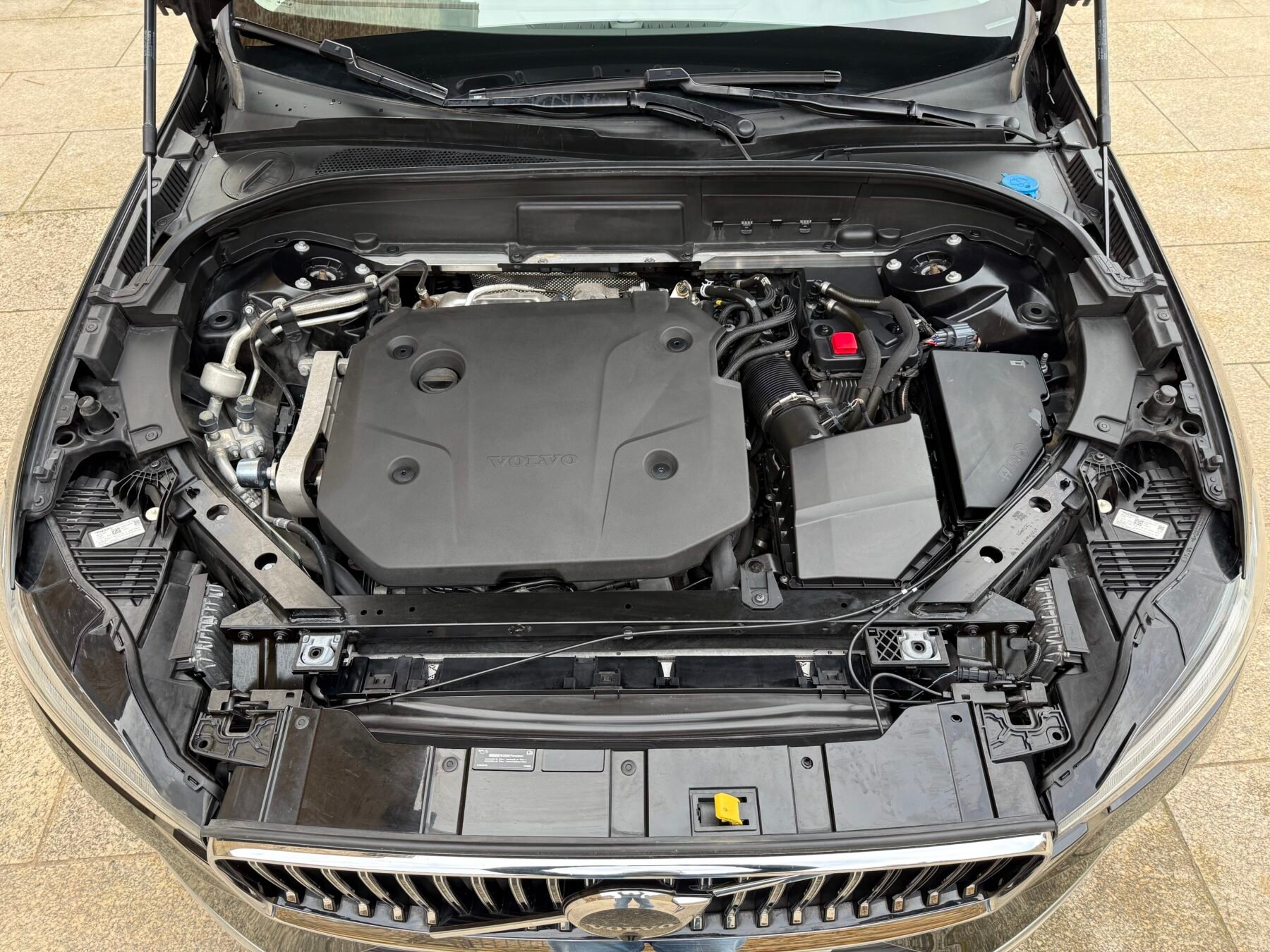 VOLVO XC60 Inscription AWD 2.0 B4 197 CV Auto 