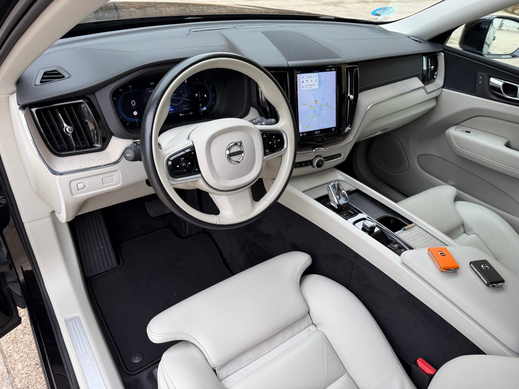 VOLVO XC60 Inscription AWD 2.0 B4 197 CV Auto 