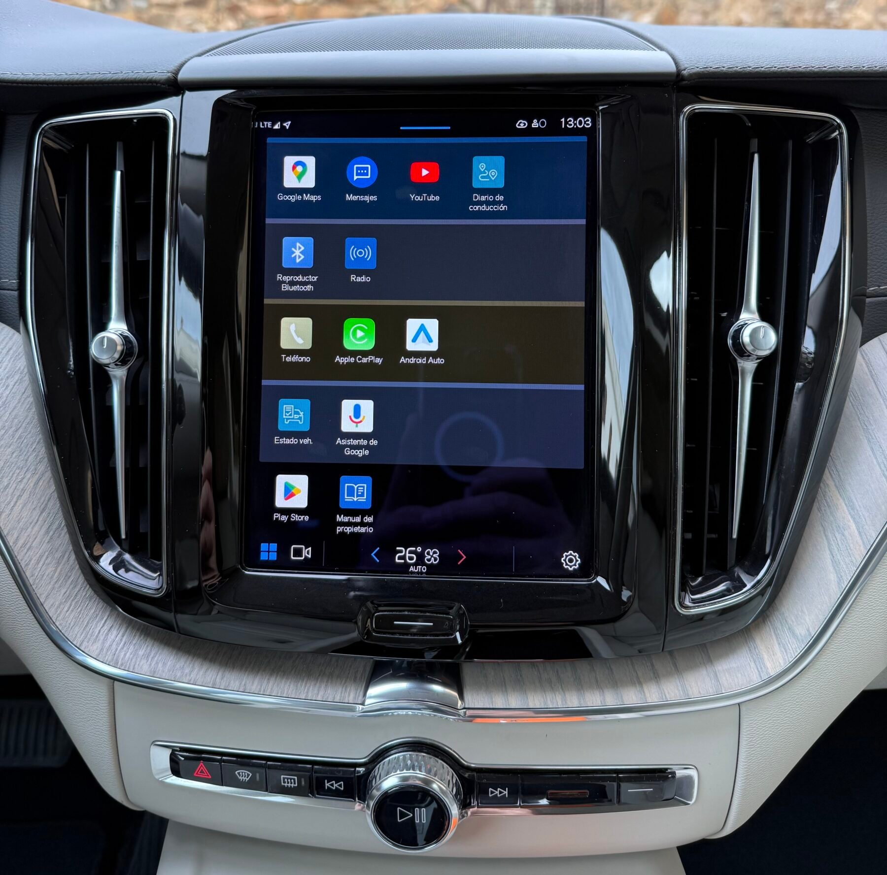 VOLVO XC60 Inscription AWD 2.0 B4 197 CV Auto 