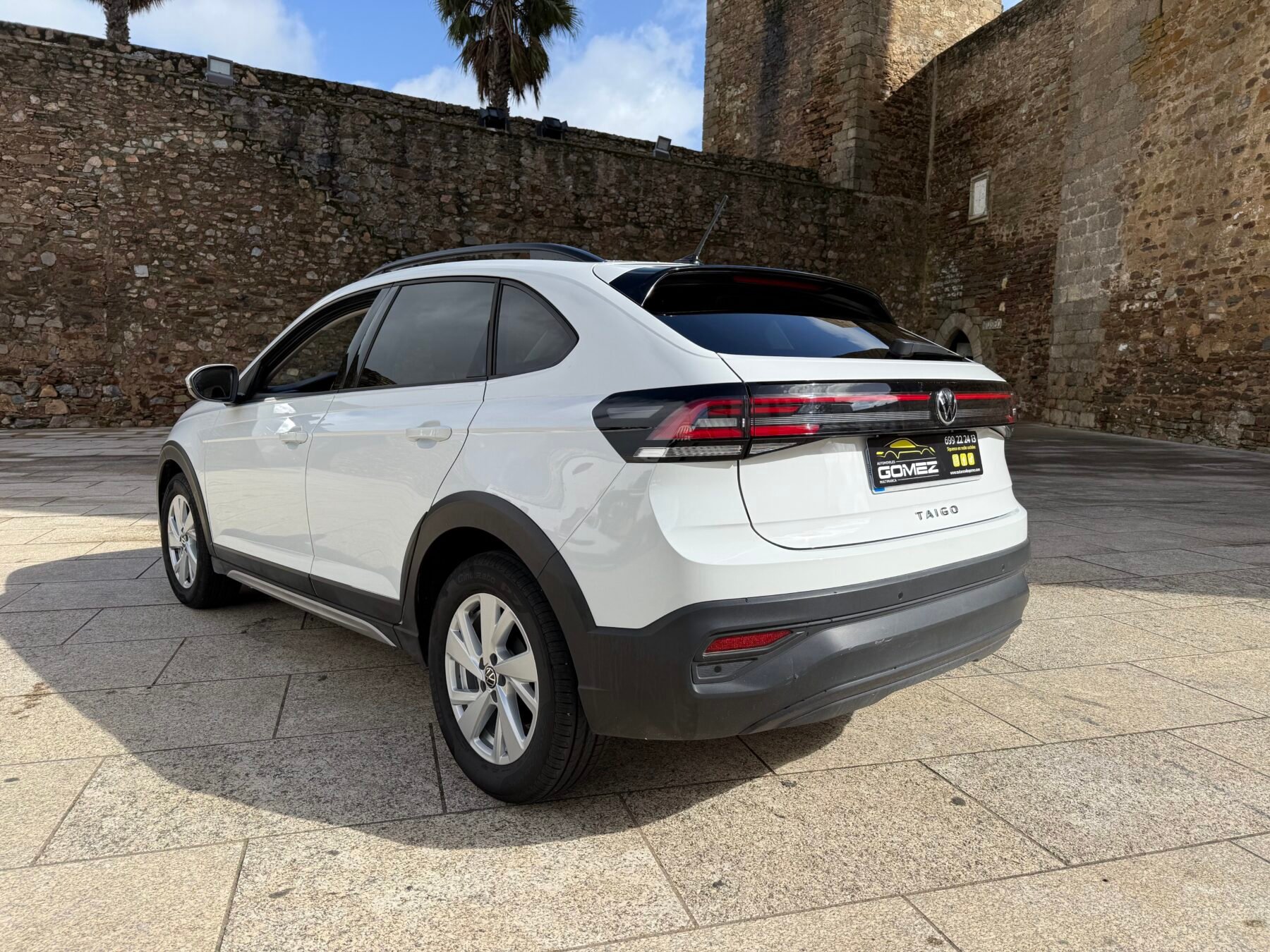 VOLKSWAGEN Taigo Life 1.0 TSI  (110CV)