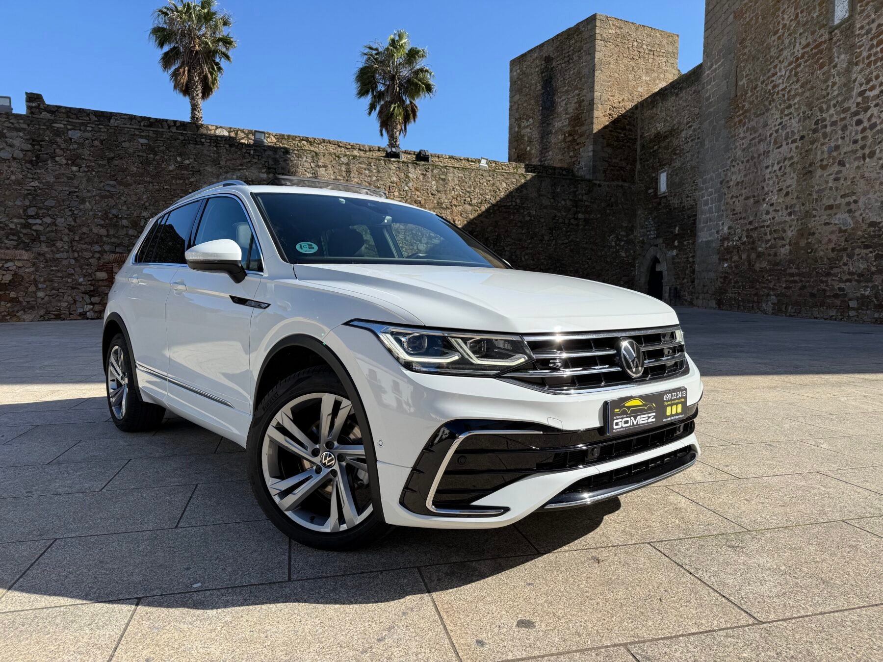VOLKSWAGEN Tiguan R-Line 2.0 TDI Techo 150 CV 