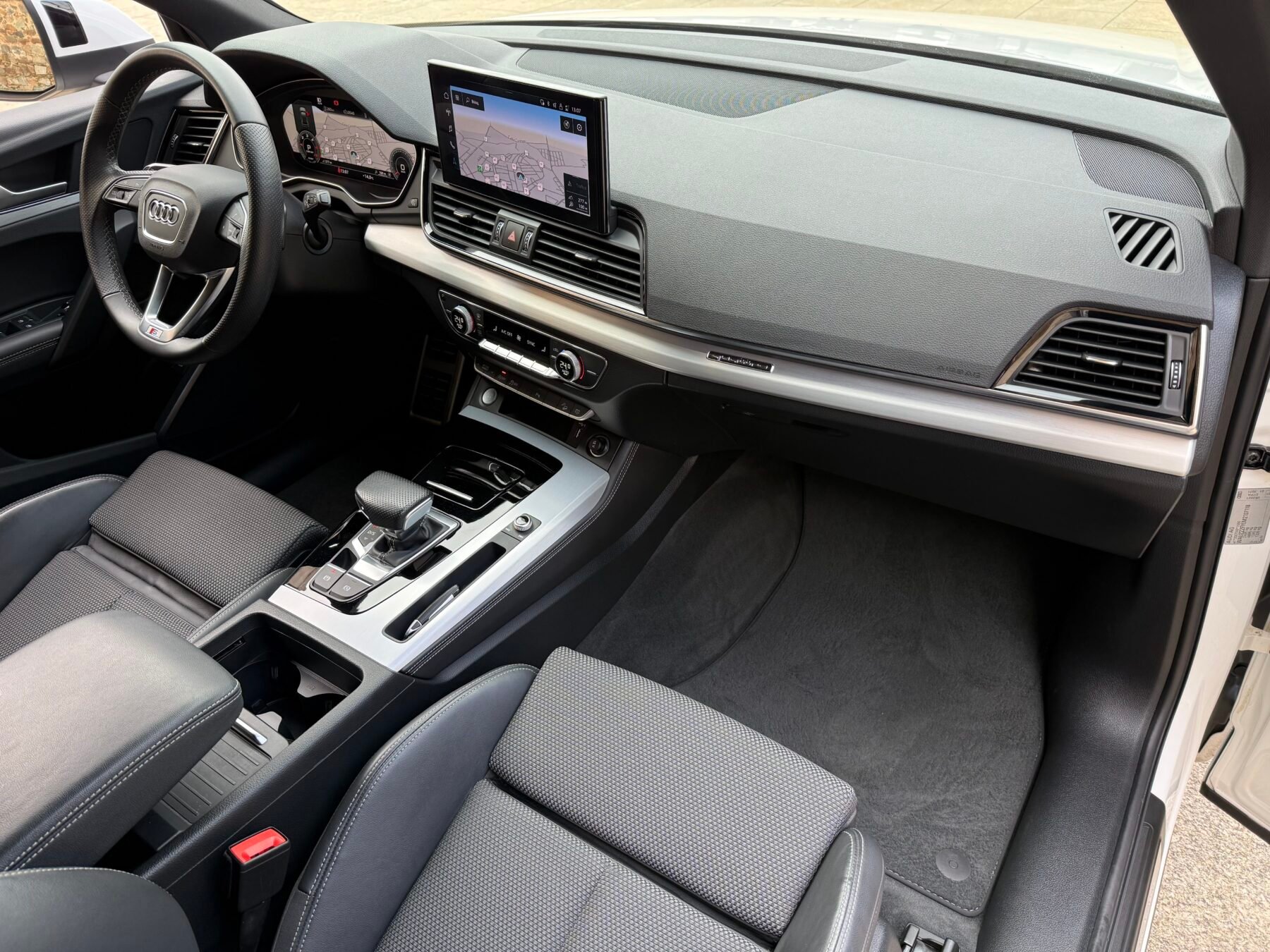 AUDI Q5 Sportback 40 TDI QUATTRO-ULTRA S LINE S TRONIC 204 CV 