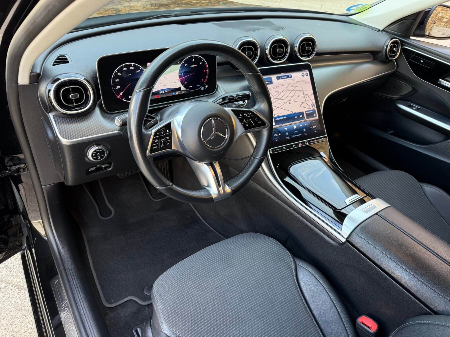 MERCEDES-BENZ Clase C 220 d AMG 200 CV AUTO 